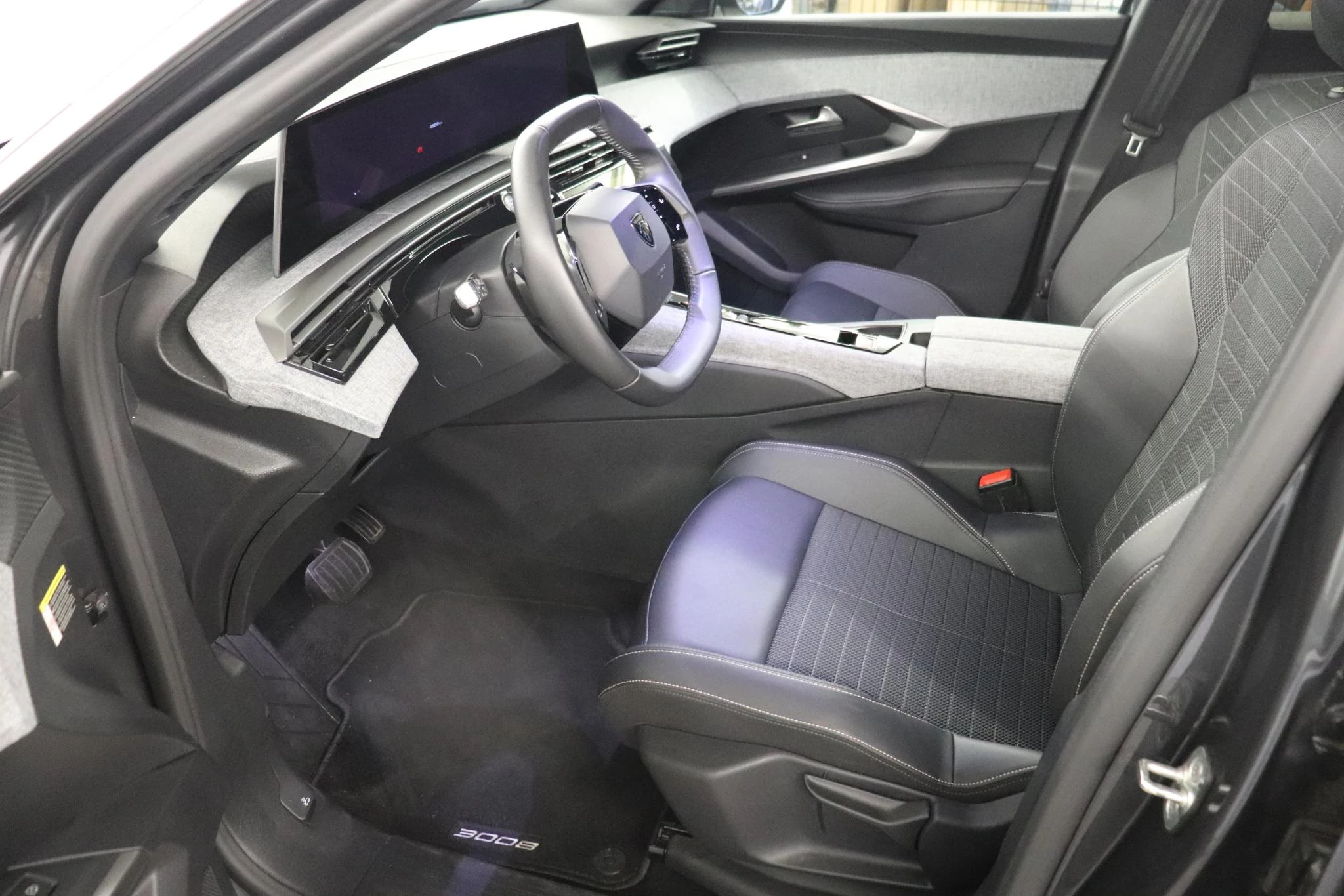 Peugeot-e-3008-image-7