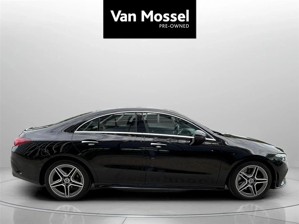 Mercedes-Benz-CLA-image-3