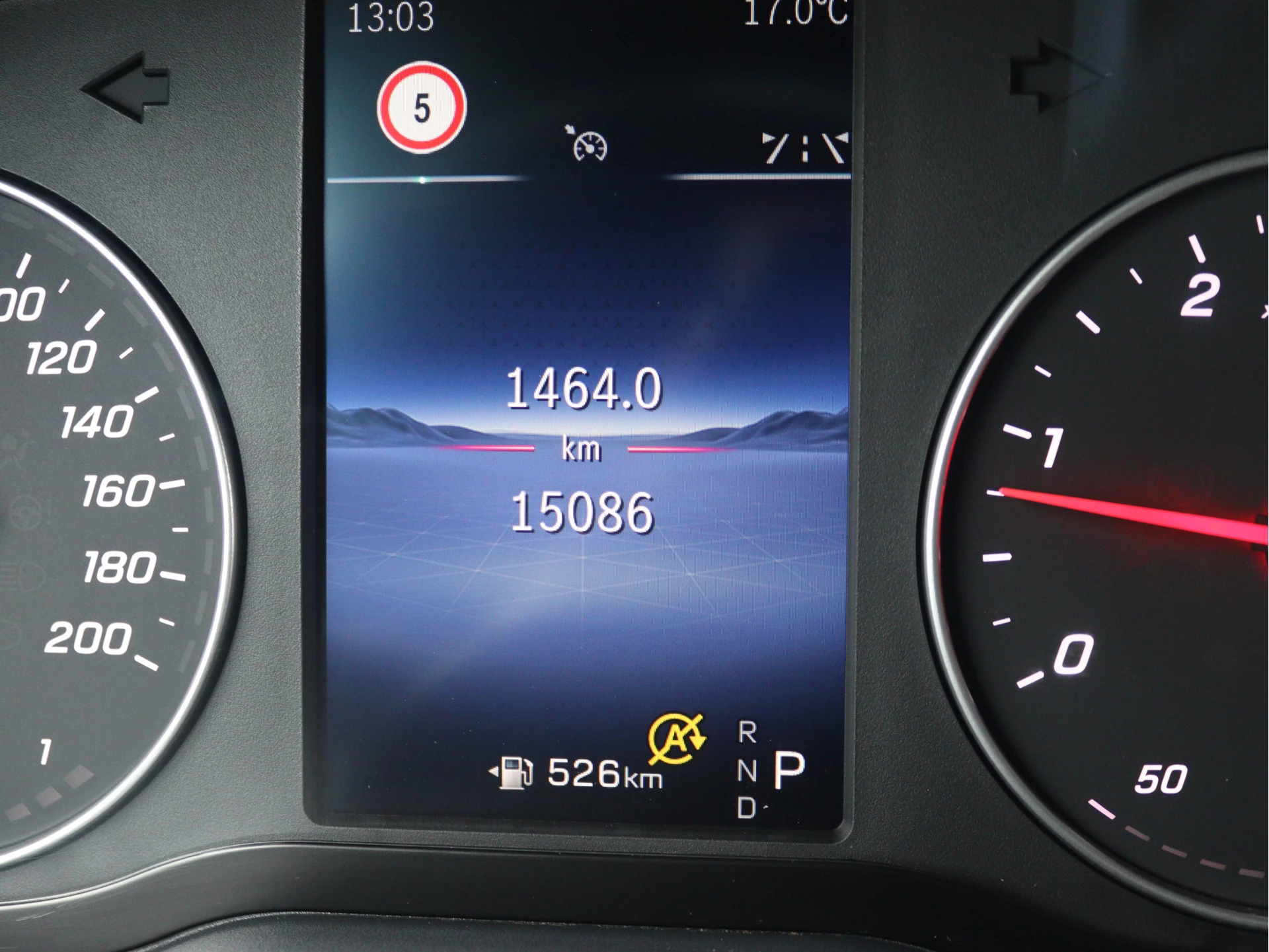 Mercedes-Benz-Sprinter-image-5