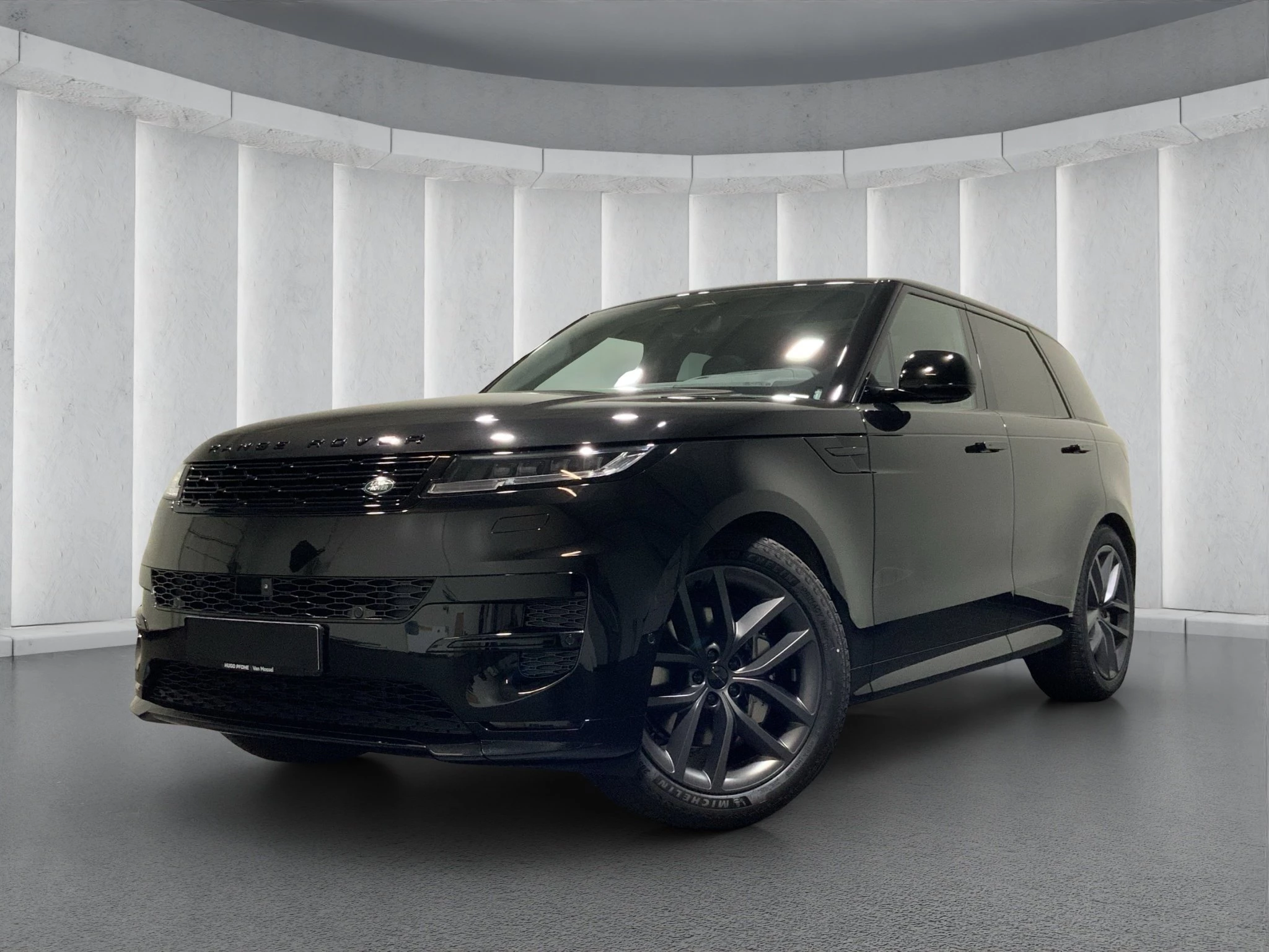 Land Rover-Range Rover Sport-image-0