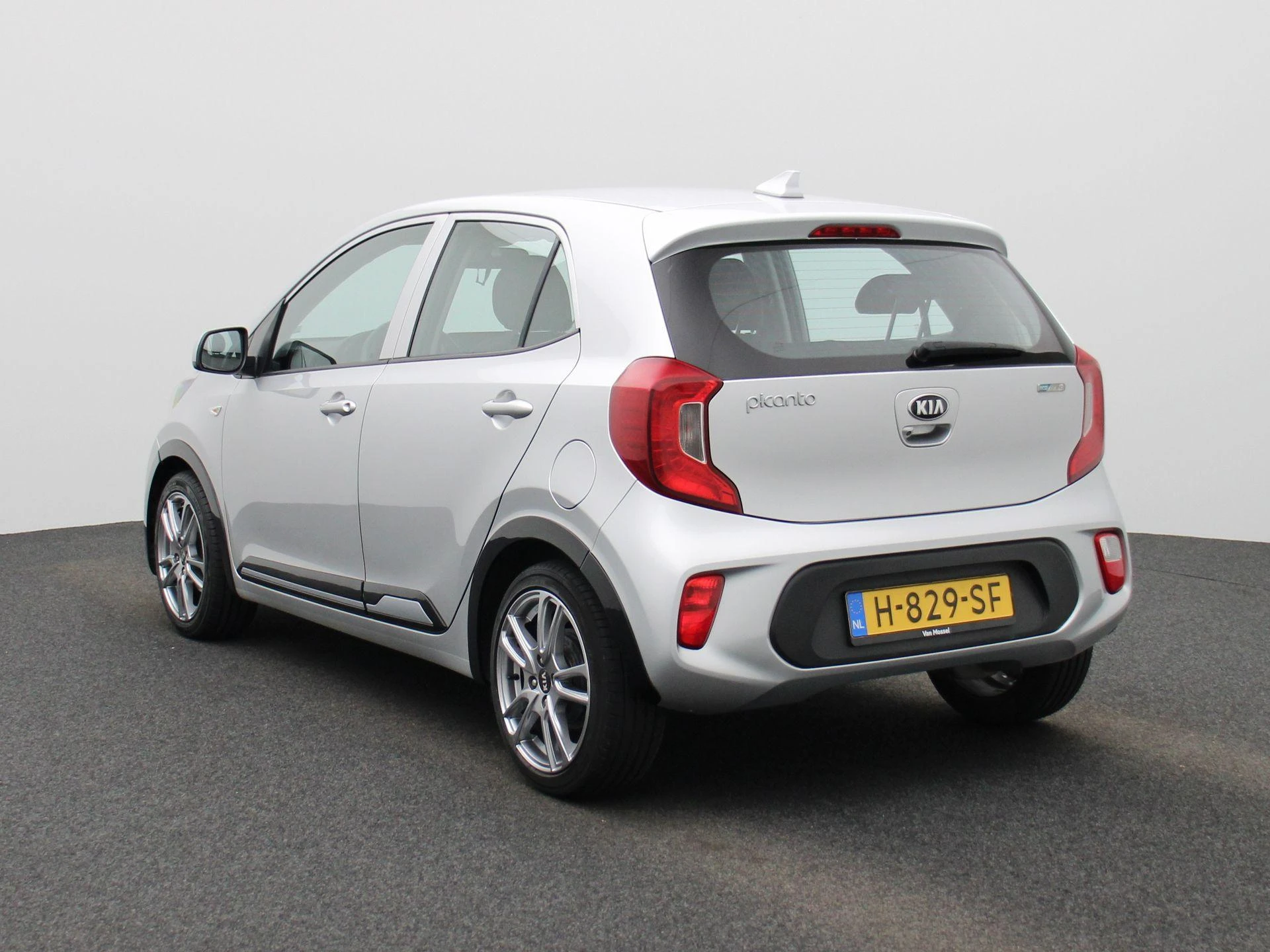 Kia-Picanto-image-3