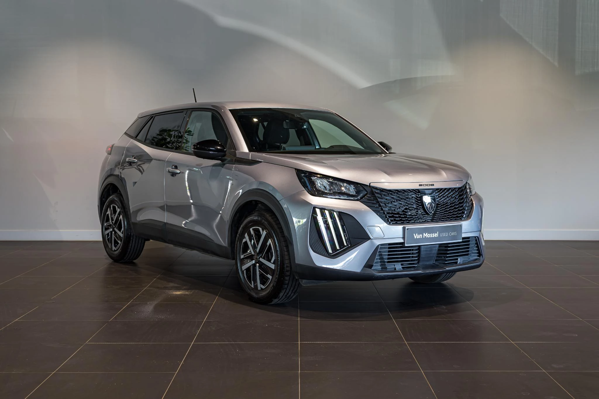 Peugeot-2008-image-2