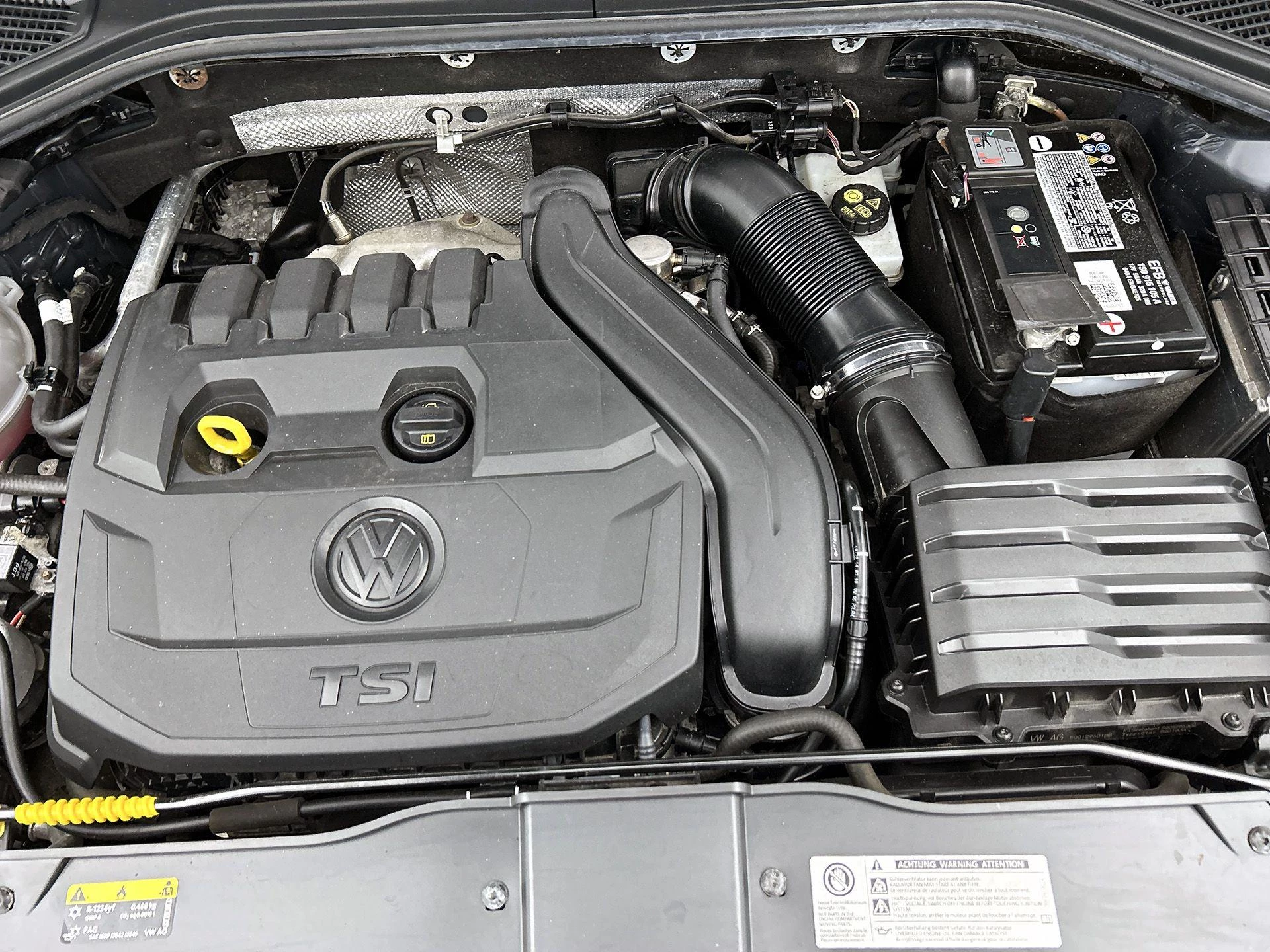 Volkswagen-T-Roc-image-9