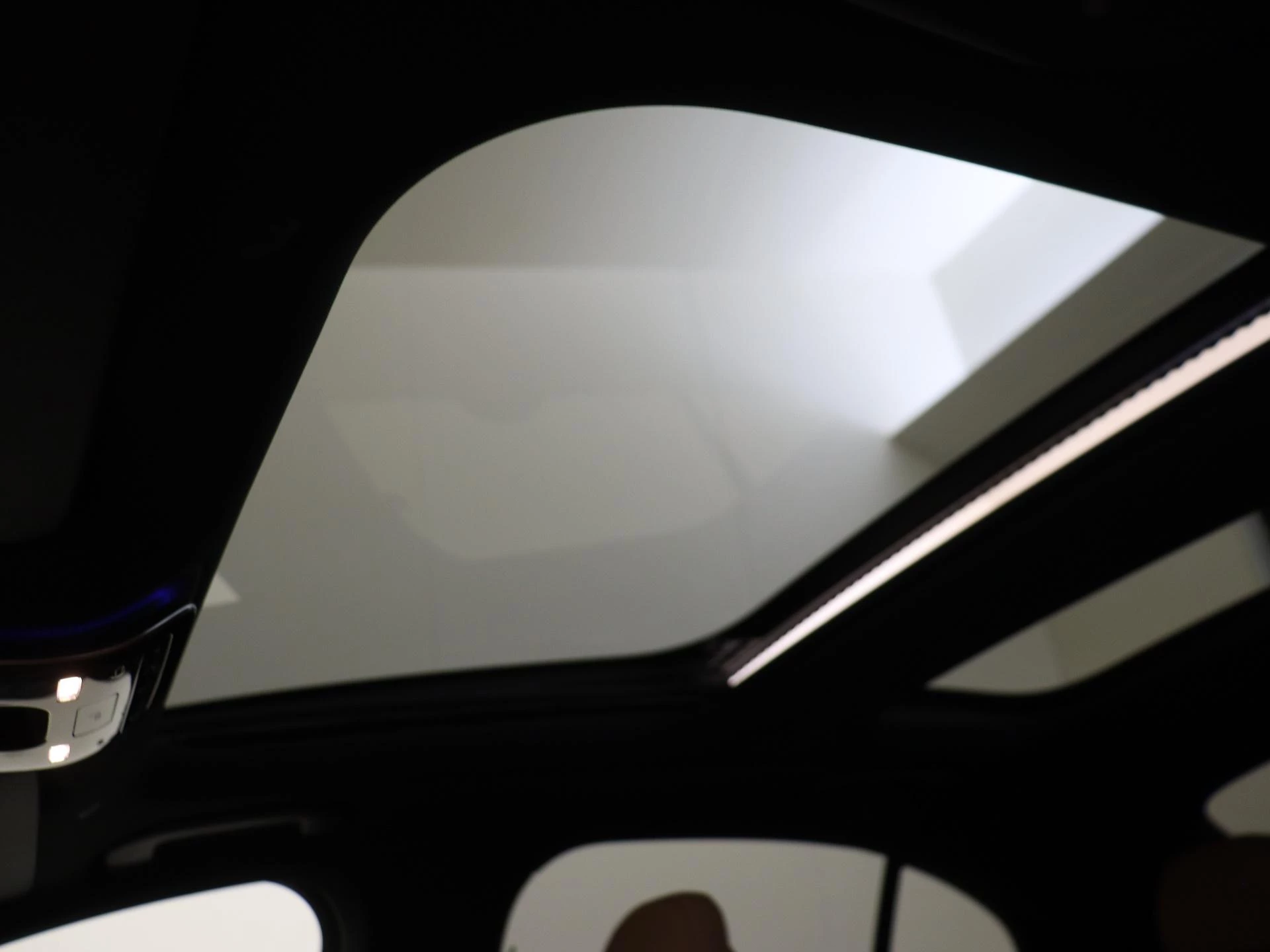 Mercedes-Benz-E-Klasse-image-29