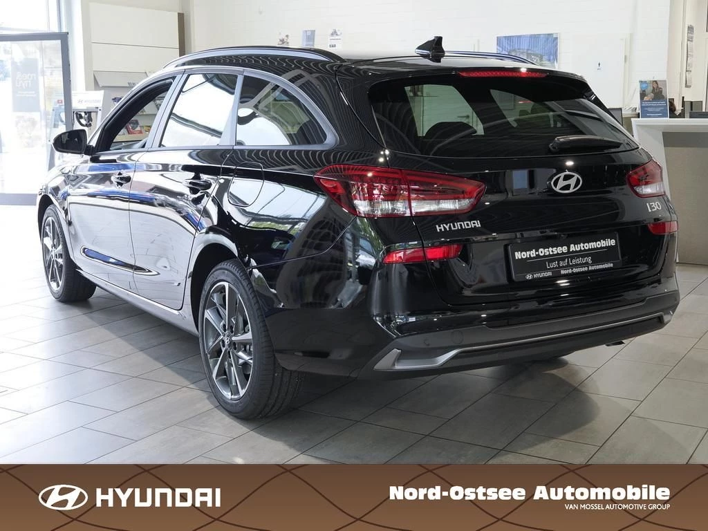 Hyundai i30 FL Kombi Advantage 2xKlima AUT DynLicht Kam.