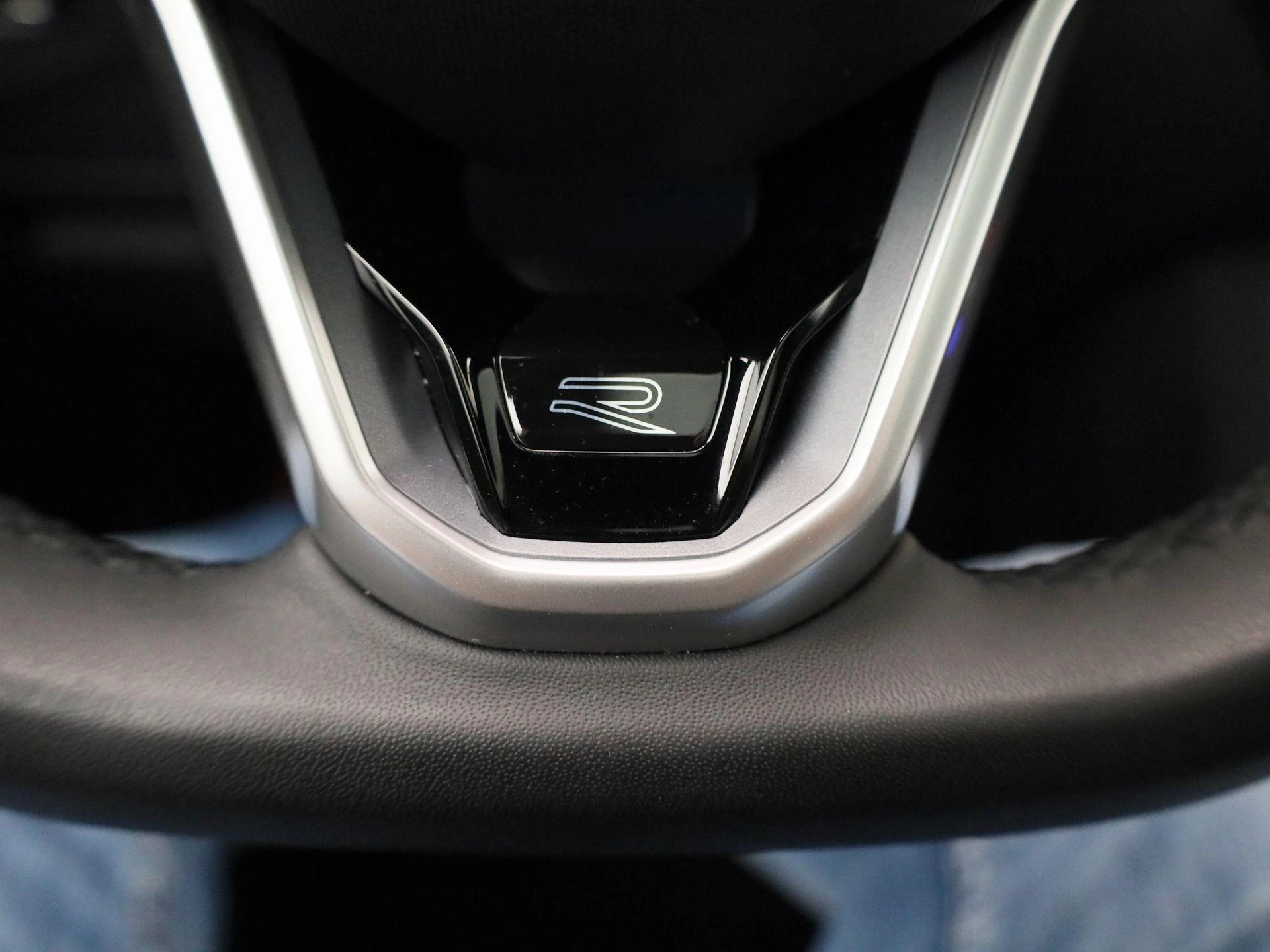 Volkswagen-Tiguan Allspace-image-27