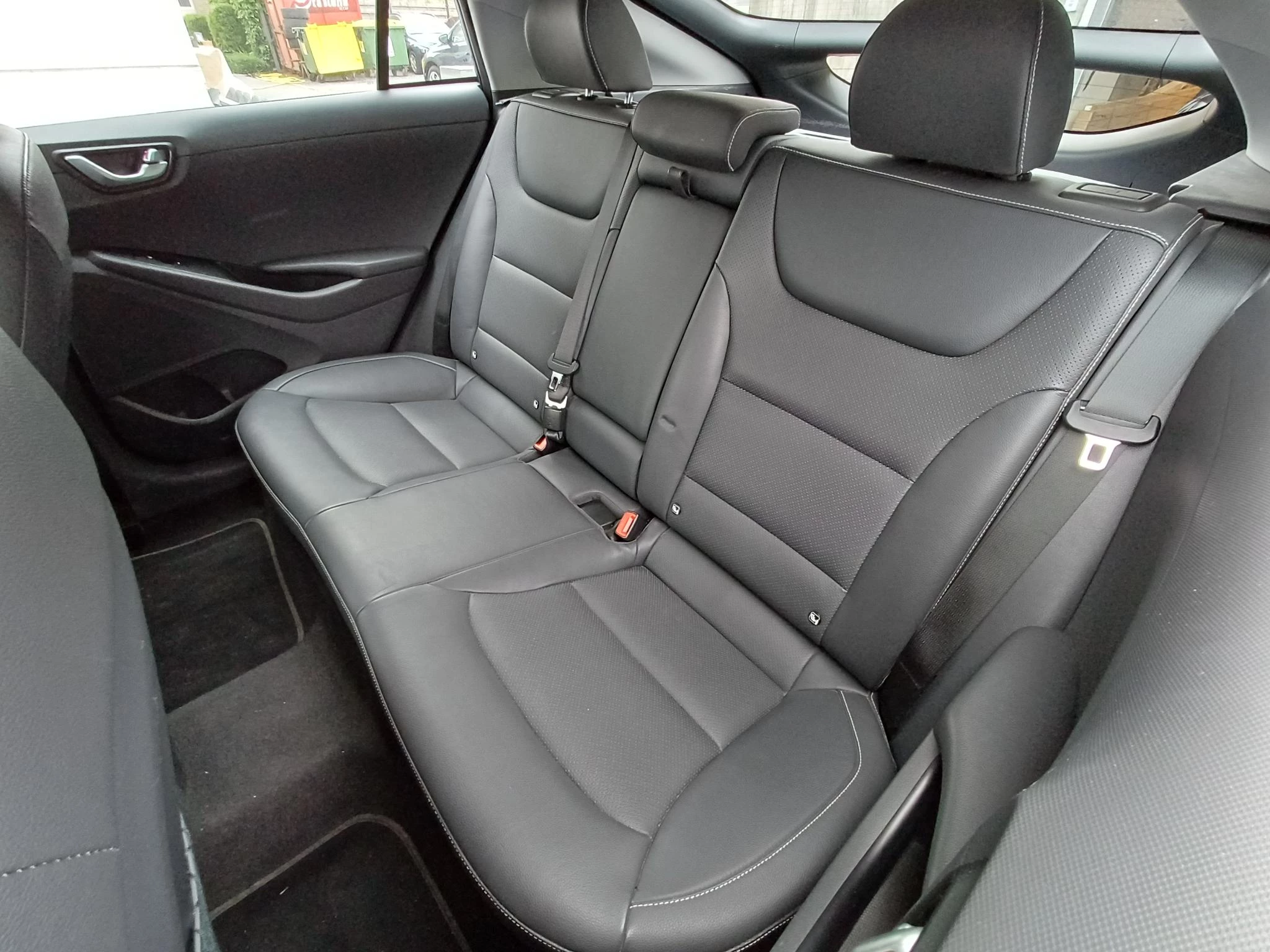 Hyundai IONIQ Electric Executive