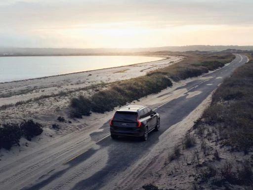 Volvo-XC90-image-16