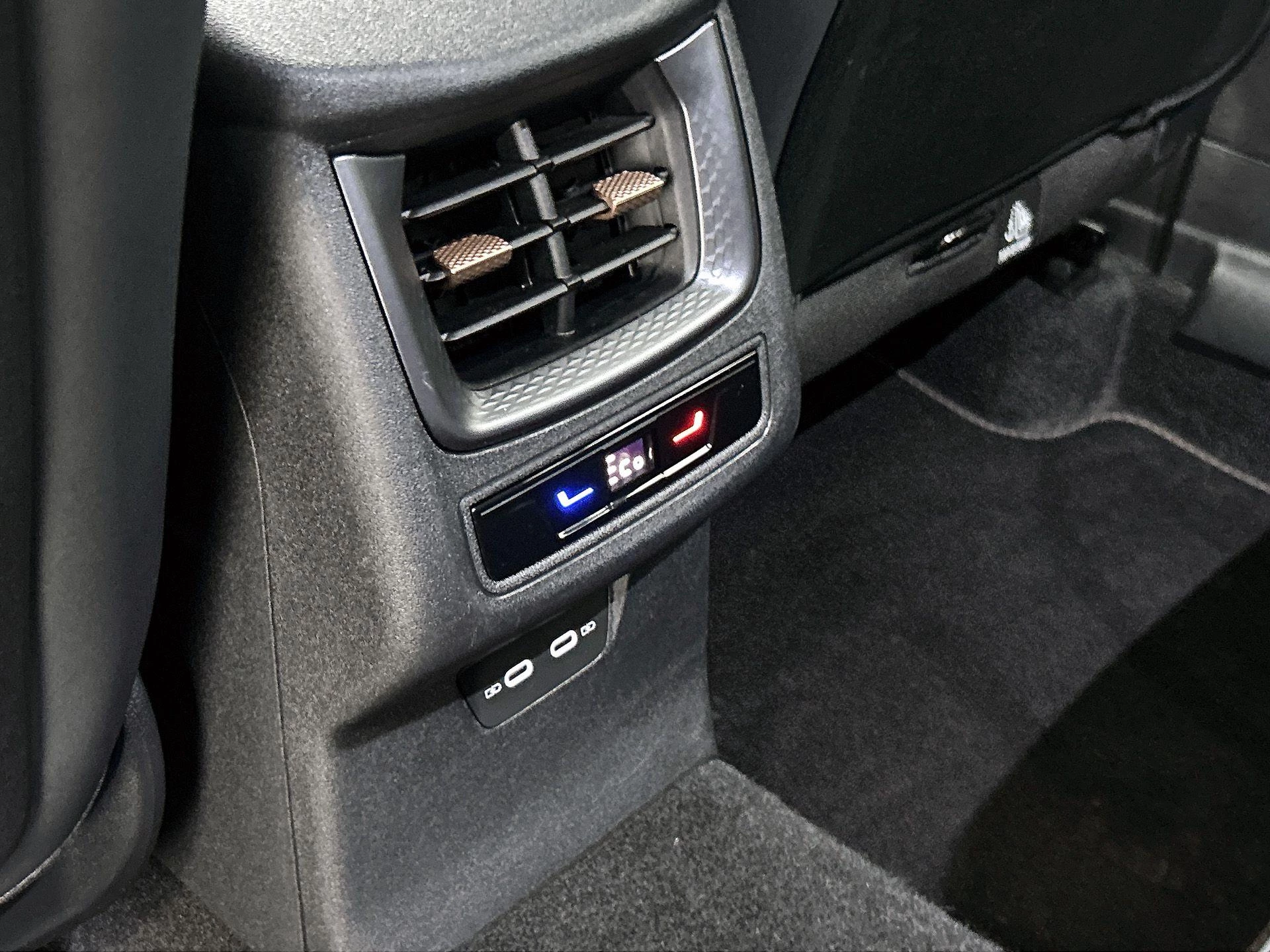 CUPRA-Terramar-image-9