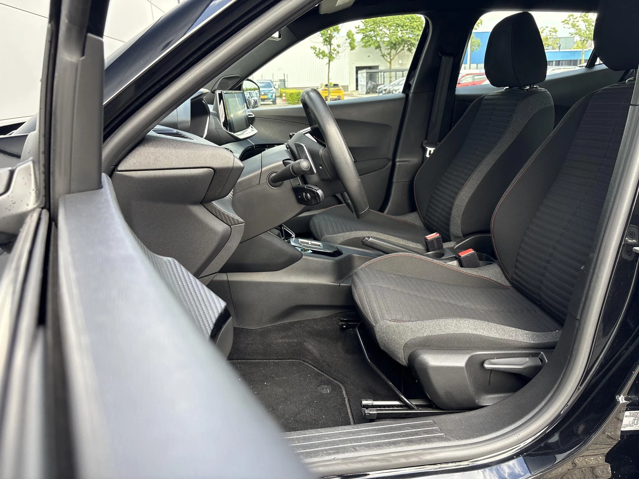 Peugeot 2008 1.2 PureTech Active Pack