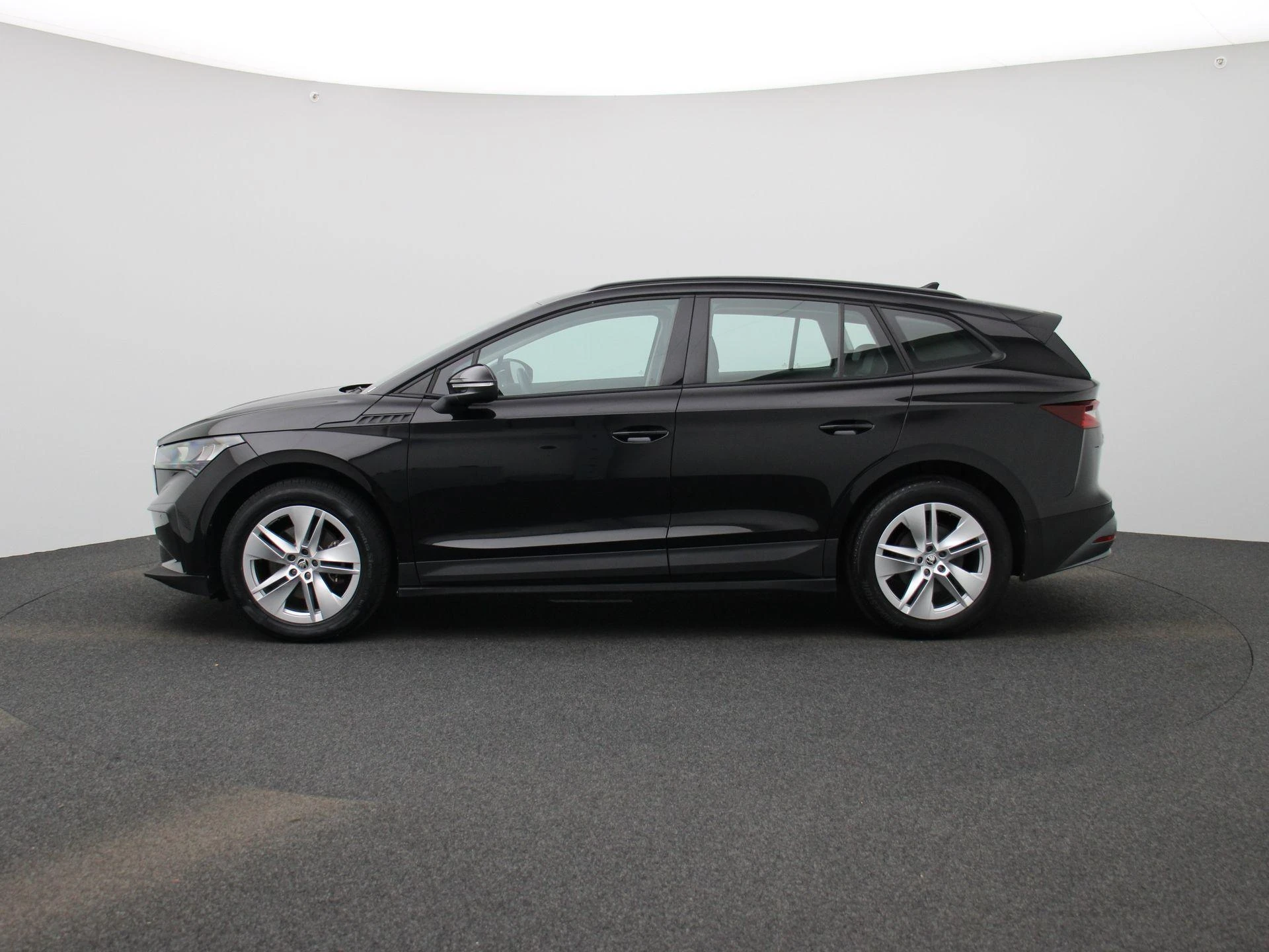 Škoda-Enyaq iV-image-3