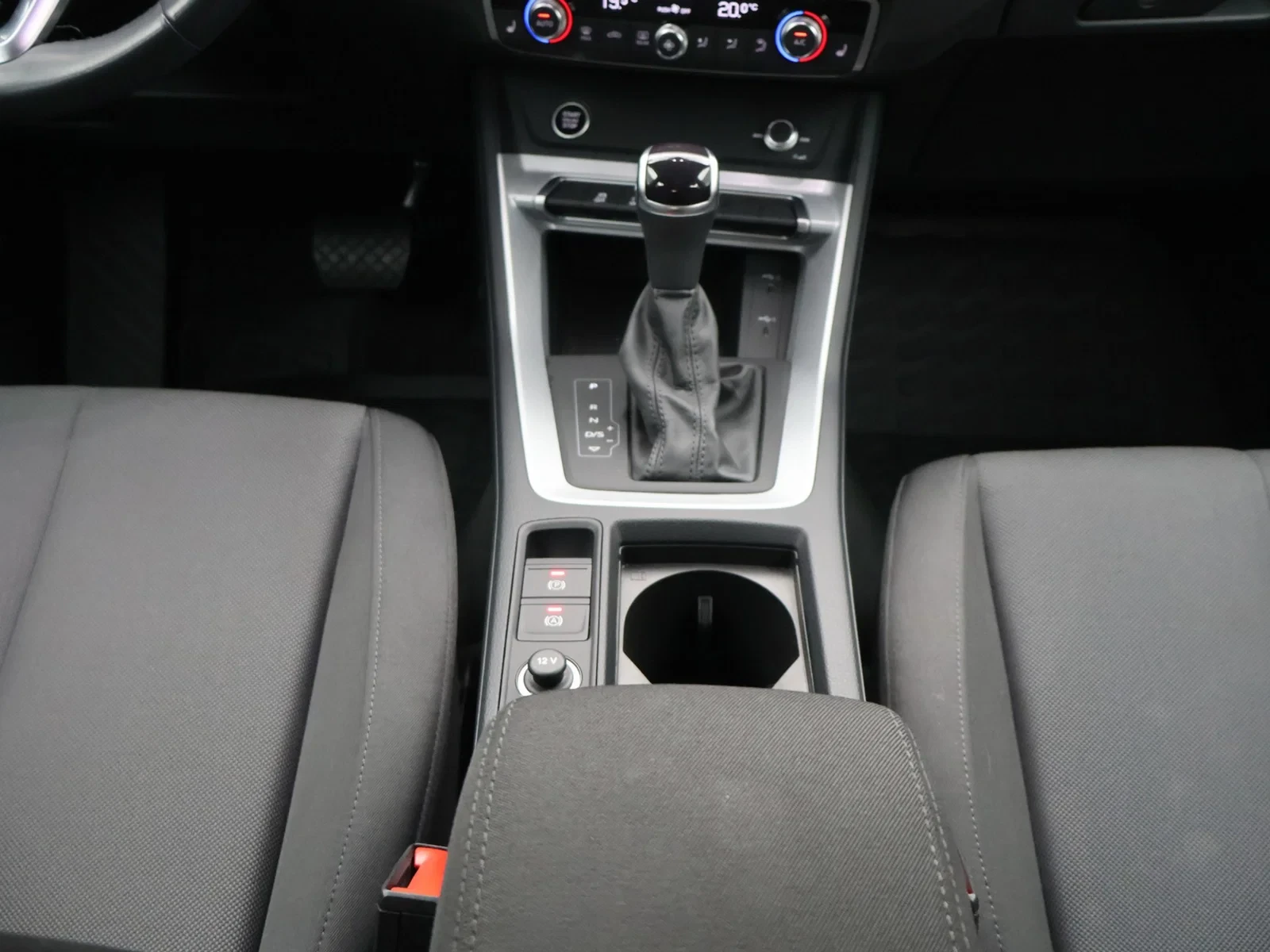 Audi-Q3-image-12