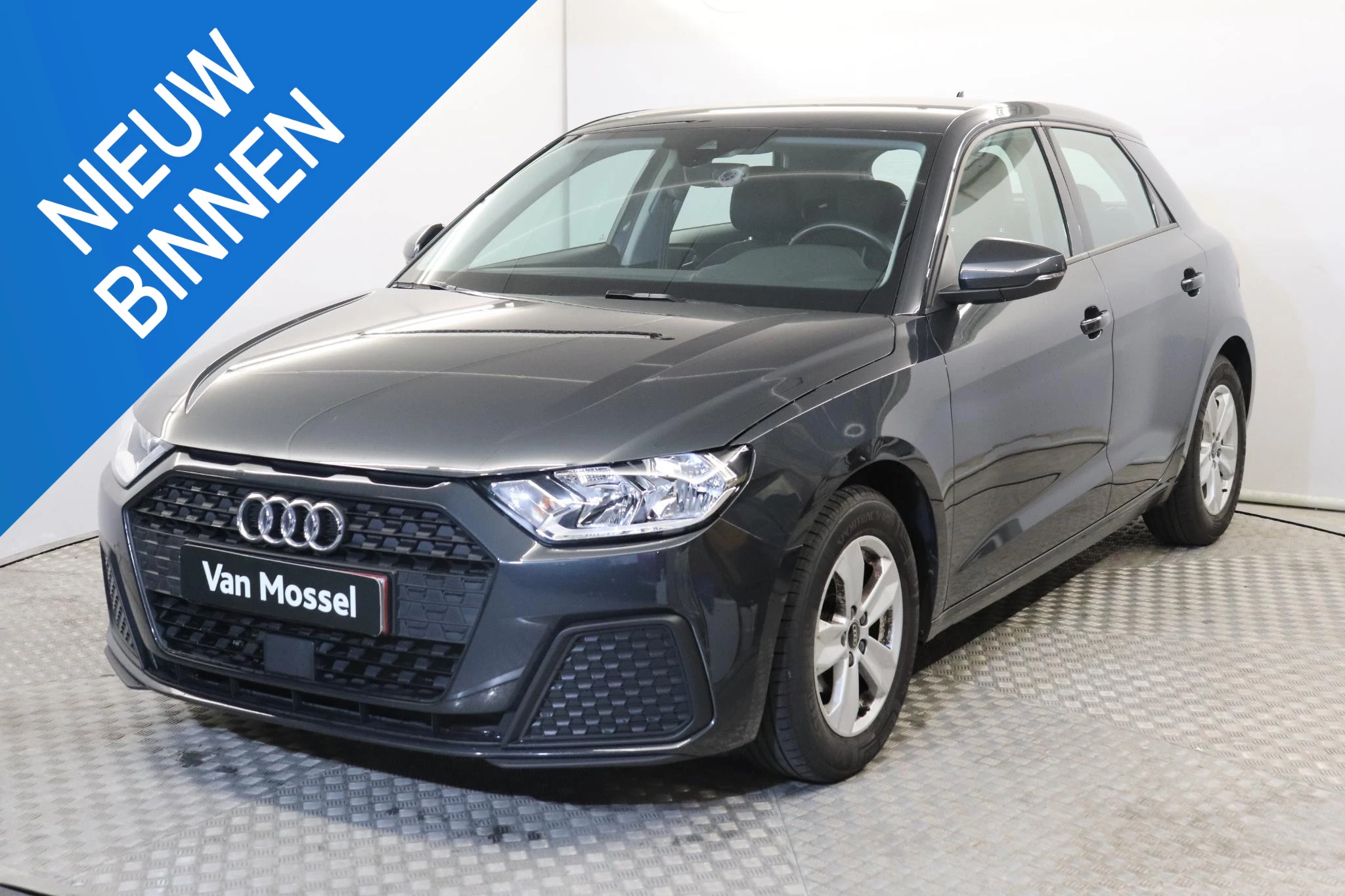 Audi-A1 Sportback-image-0