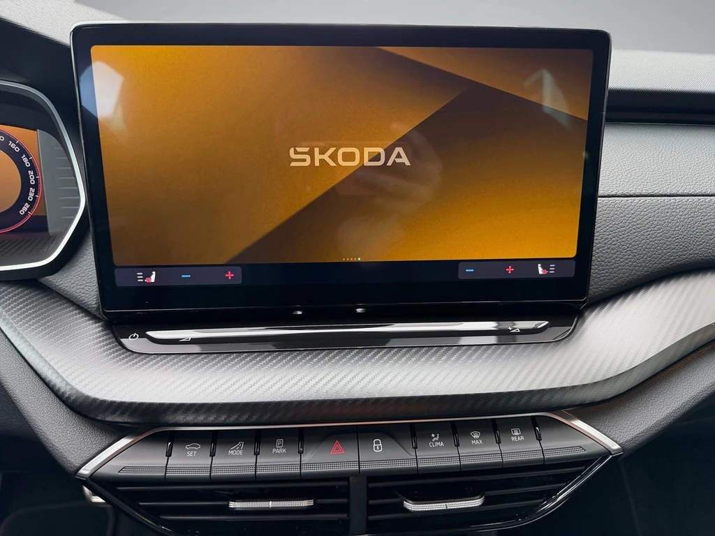 Škoda-Octavia-image-8