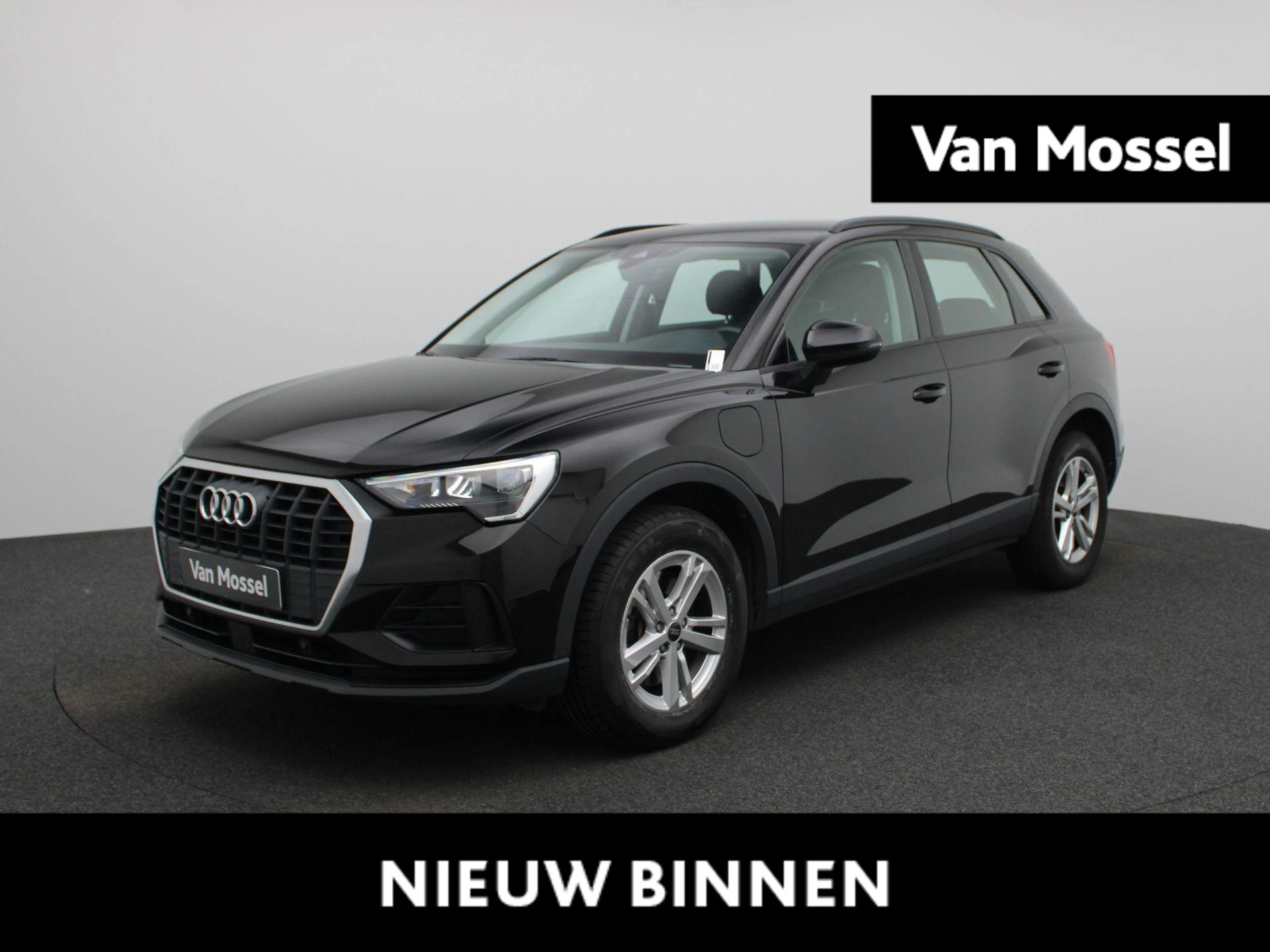 Audi-Q3-image-0