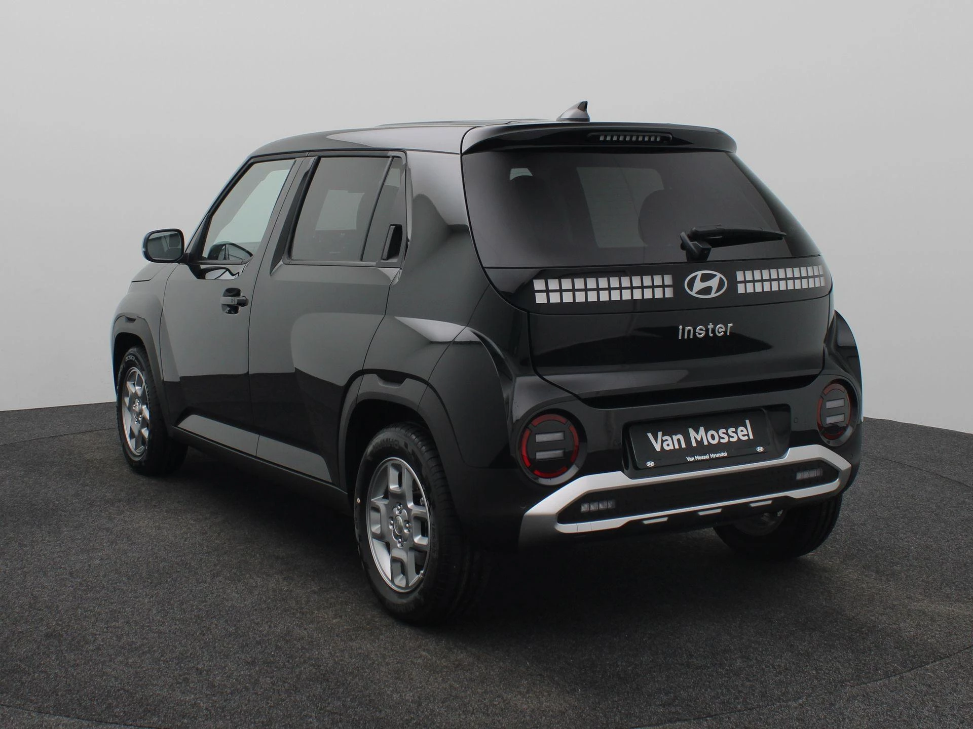 Hyundai-Inster-image-1