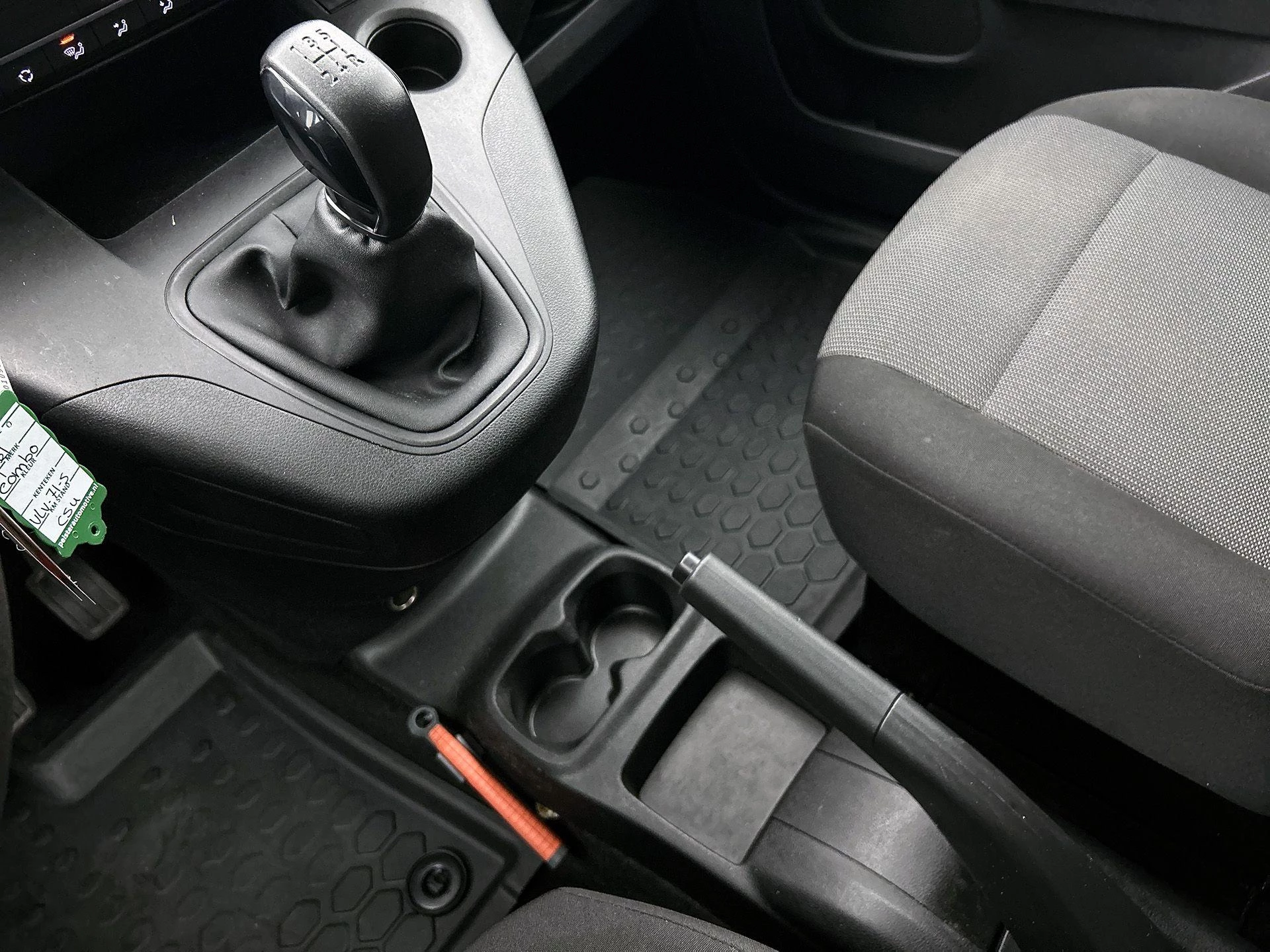 Opel-Combo-image-15