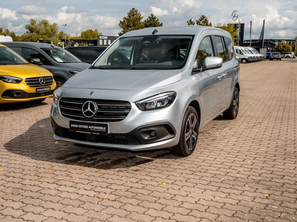 Mercedes-Benz-T-Klasse 180-image-7