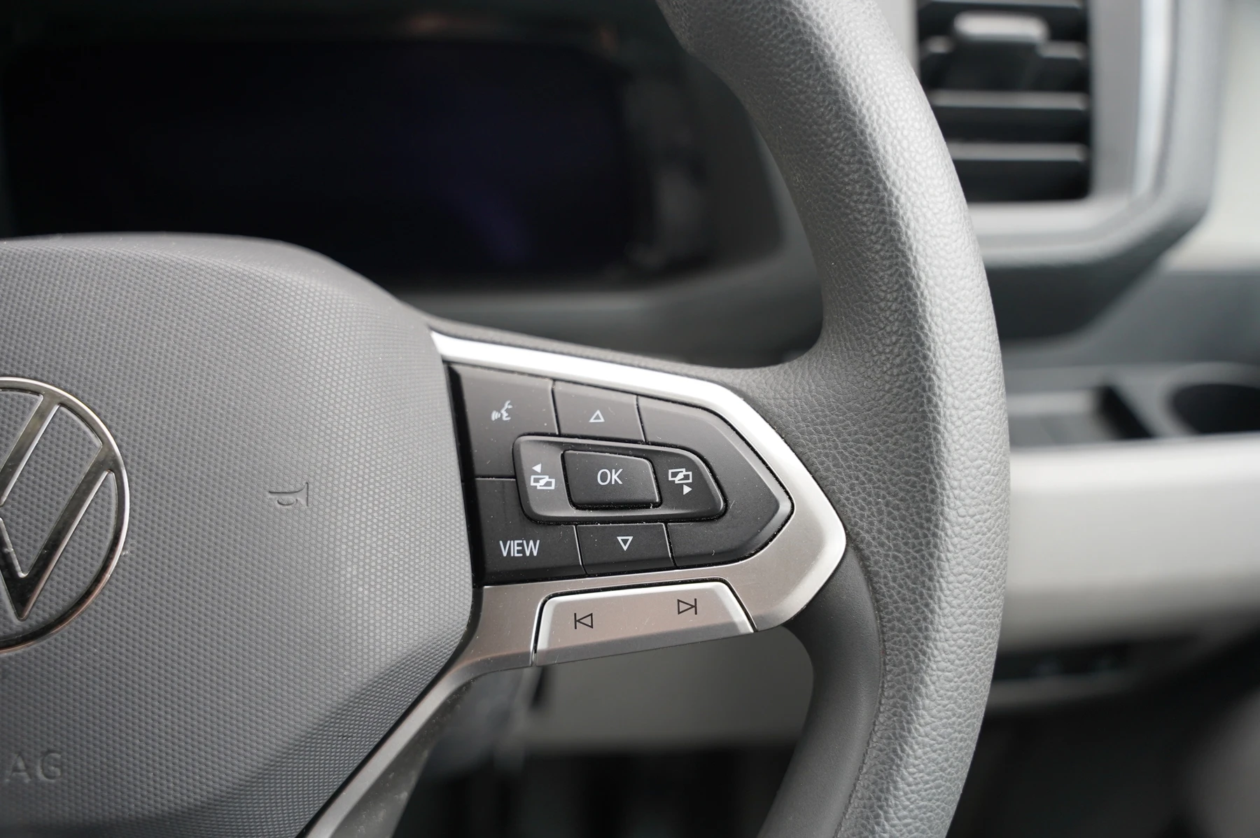 Volkswagen-Crafter-image-18