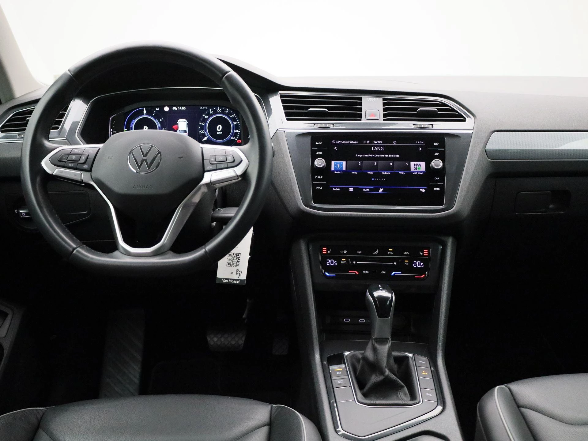 Volkswagen-Tiguan-image-6