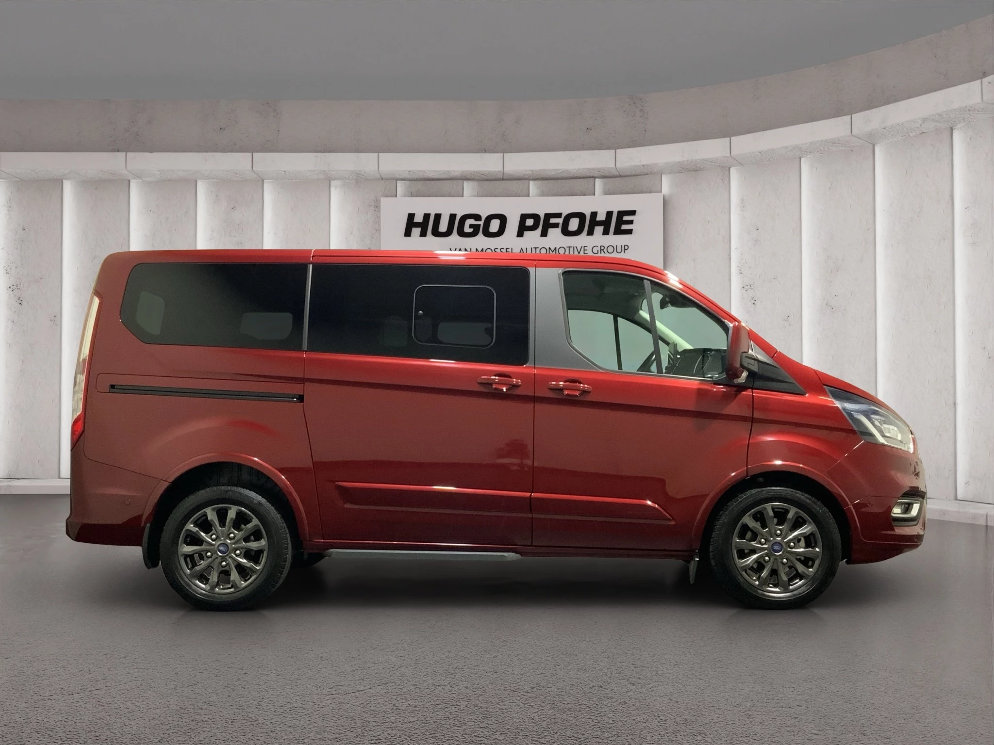 Ford Tourneo Custom Titanium X 320 L1H1 2.0 EcoBlue Automatik