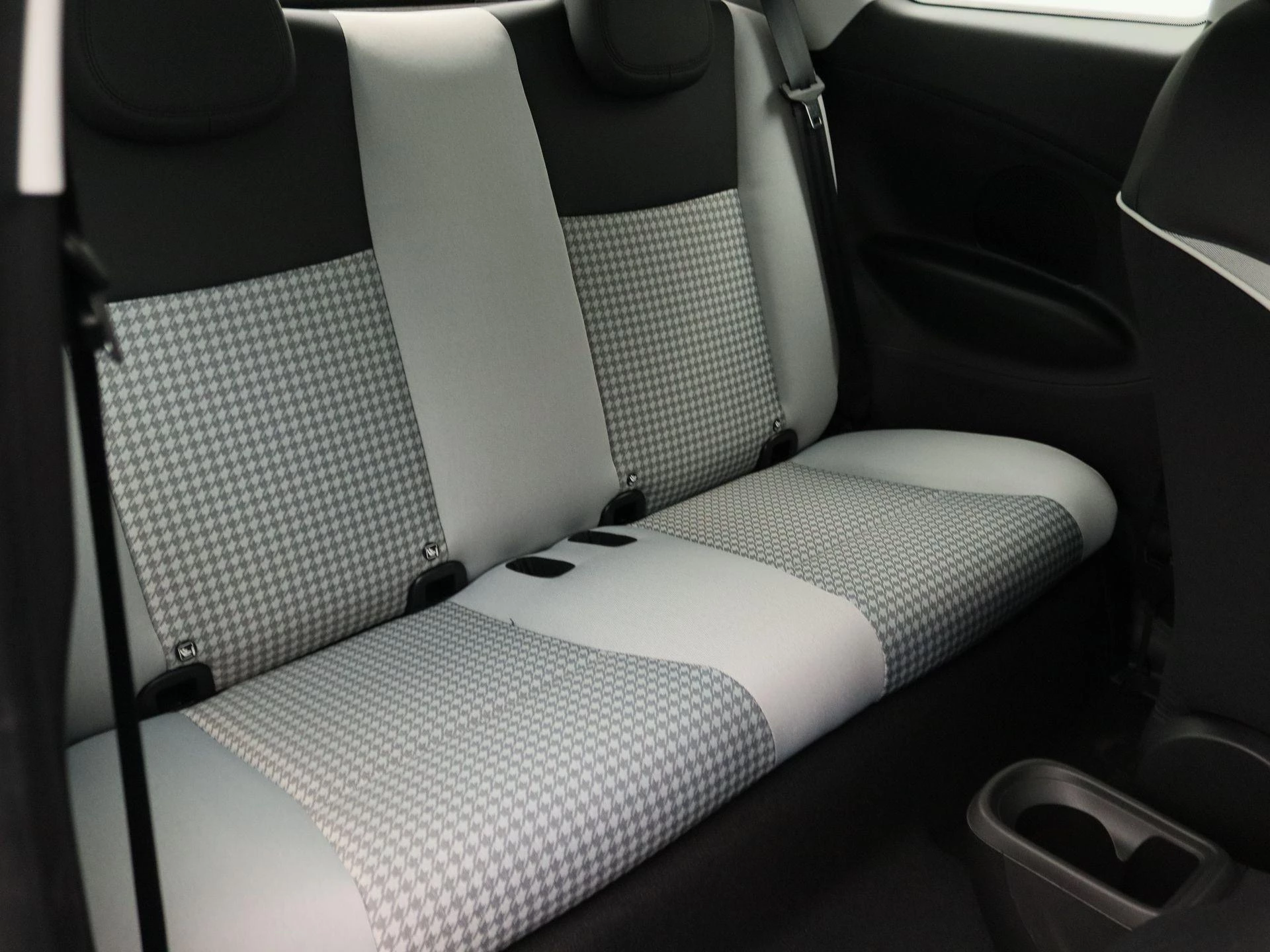 Fiat 500 1.0 Hybrid Torino Launch Edition