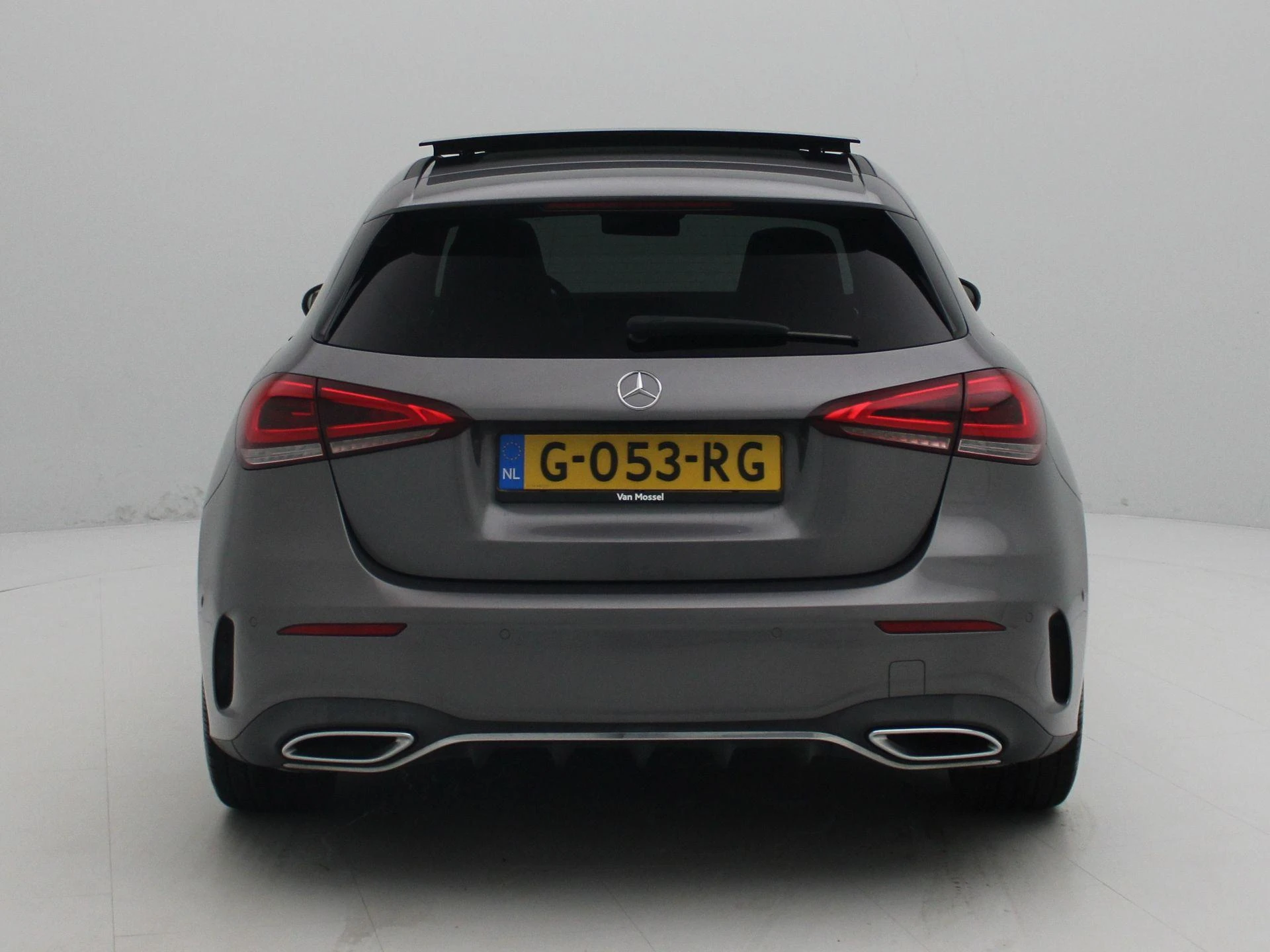Mercedes-Benz-A-Klasse-image-5