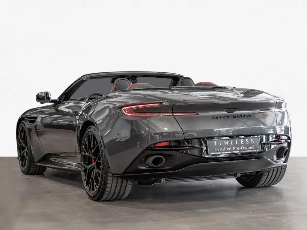 Aston Martin-DB12-image-2