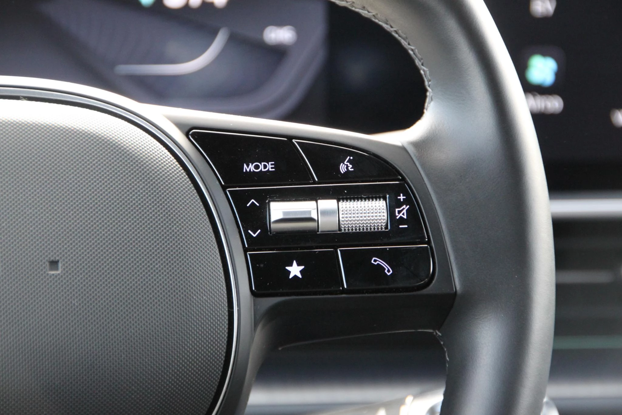 Hyundai IONIQ 6 Core Plus 77kWh