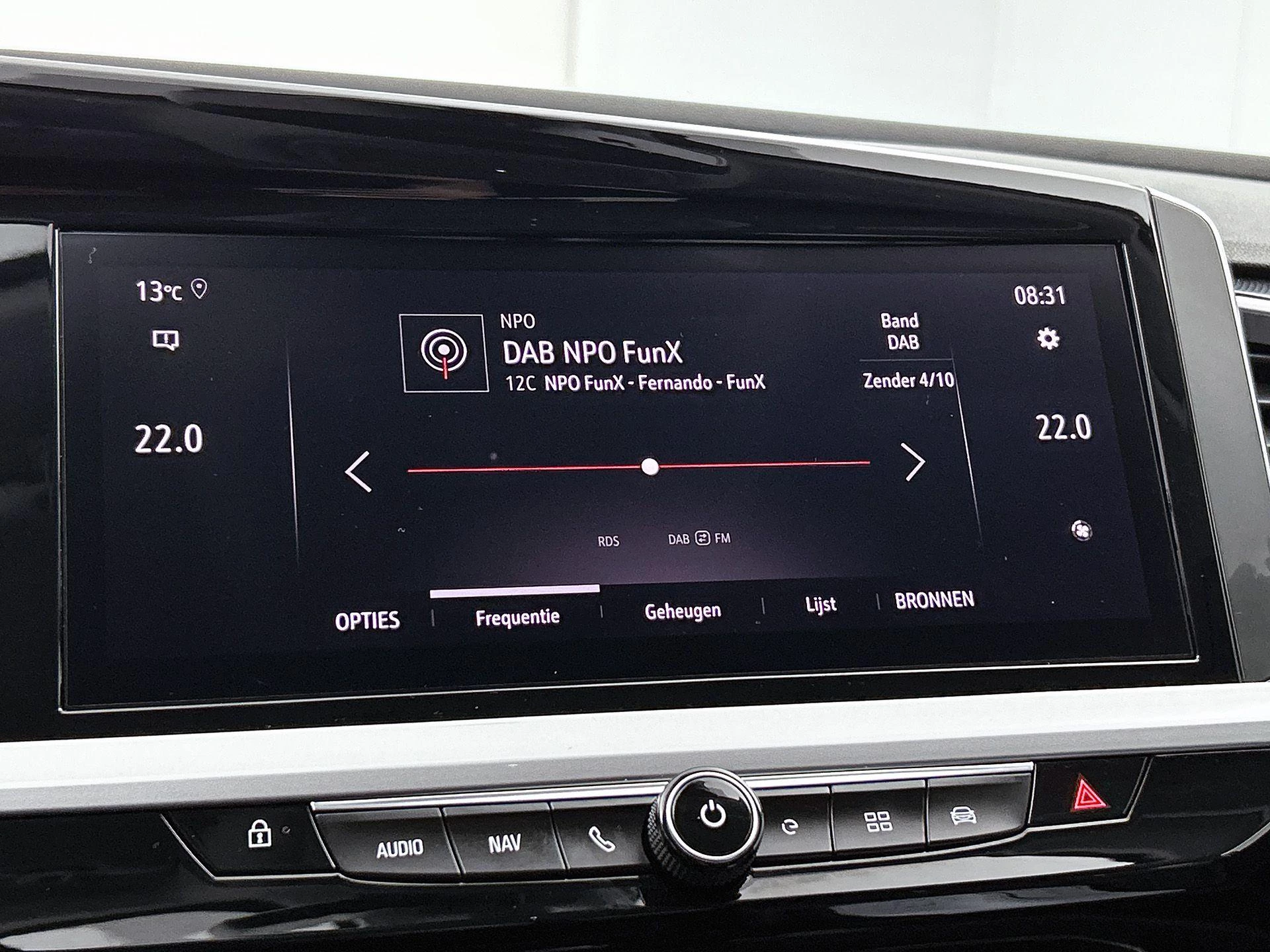 Opel Grandland 1.6 Turbo Plug-In Hybrid Business Elegance