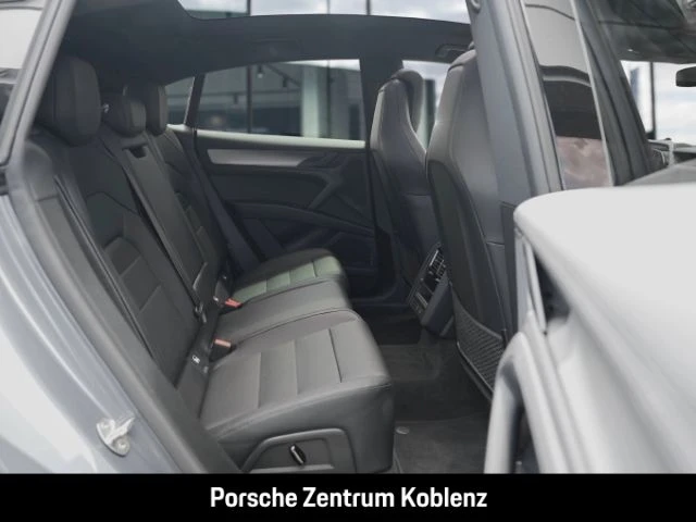 Porsche Cayenne Coupe Electric -