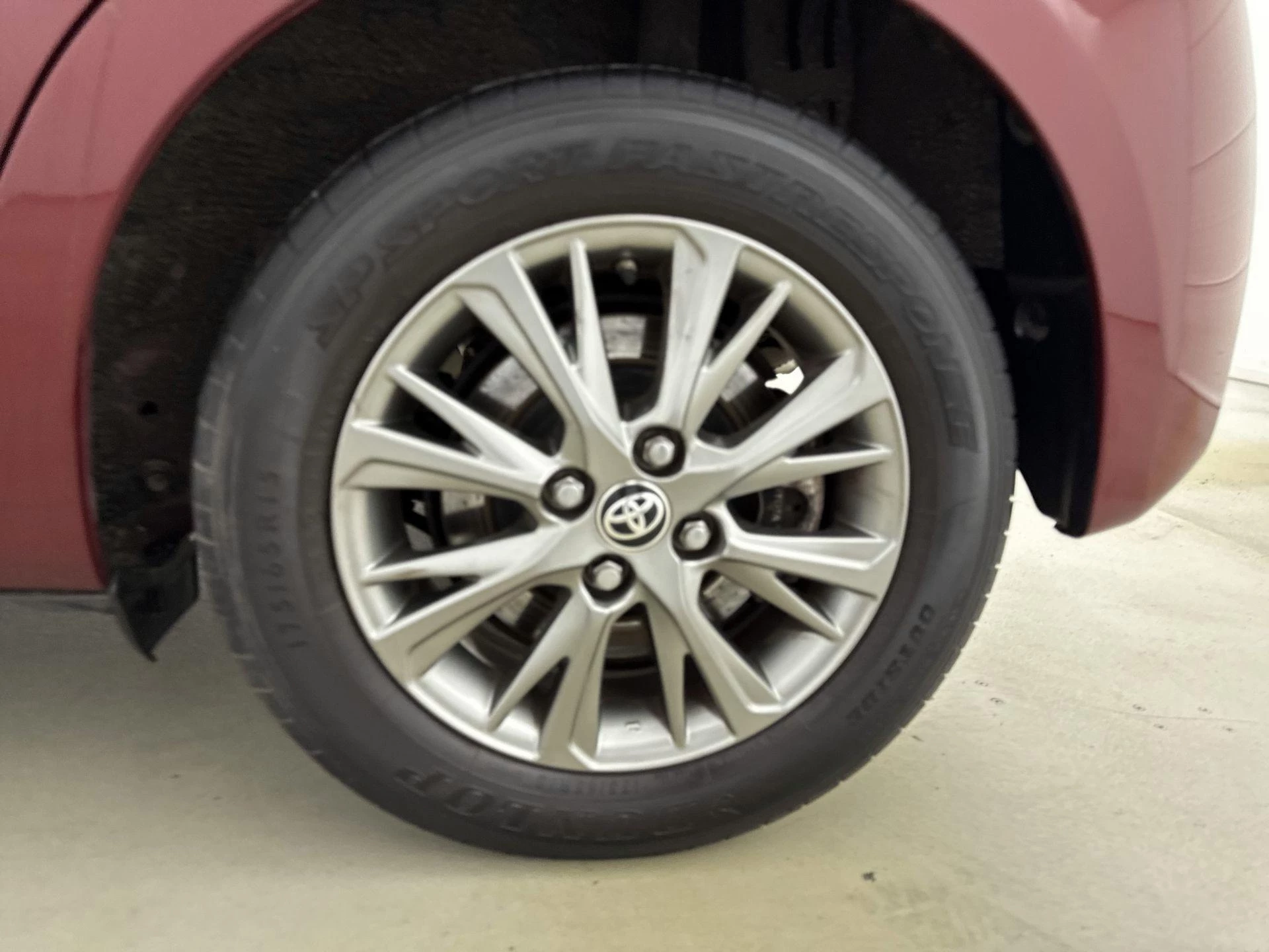 Toyota-Yaris-image-12