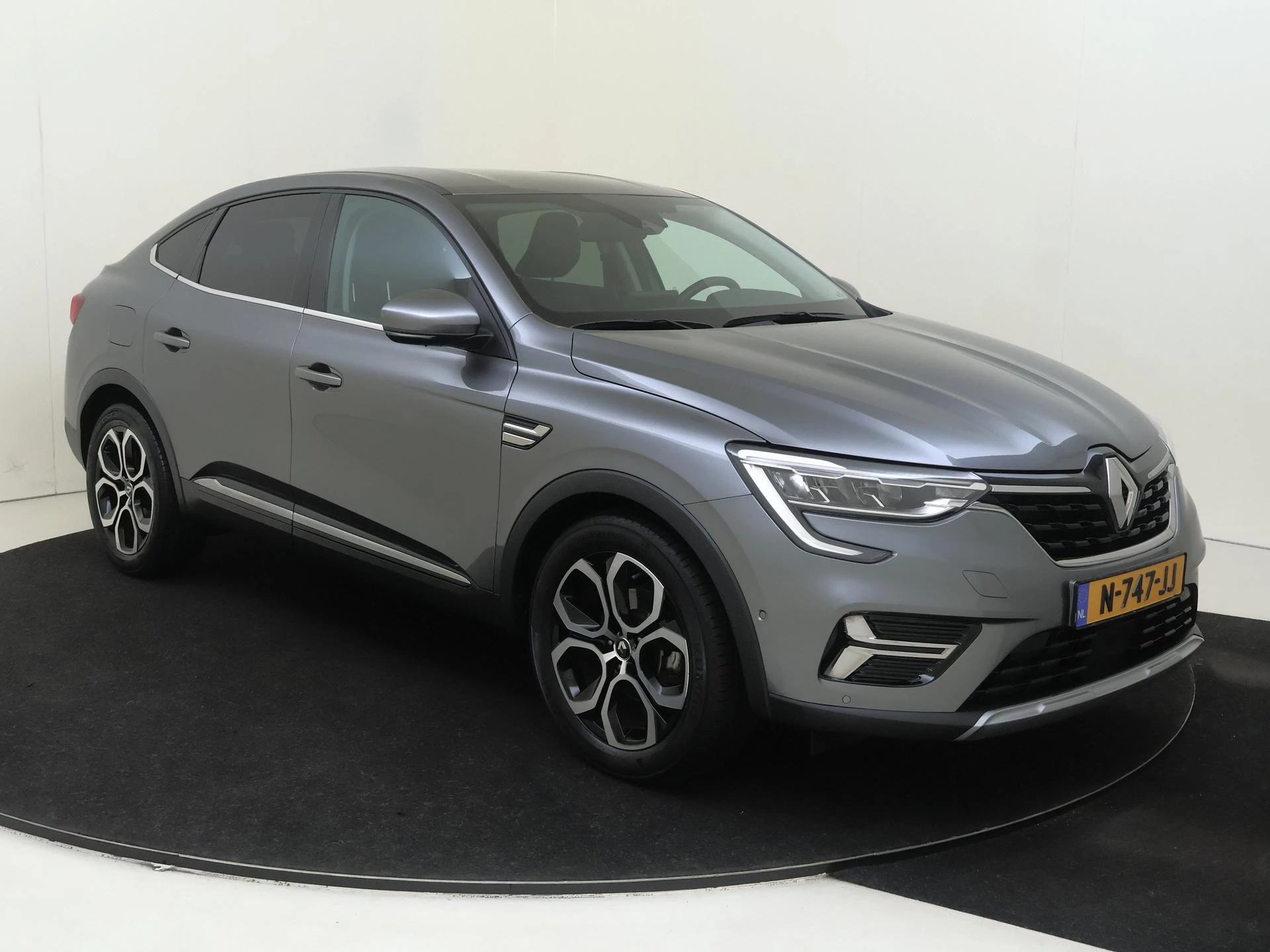 Renault Arkana 1.6 E-Tech Hybrid 145 Intens