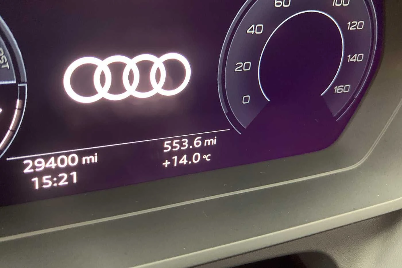 Audi-Q4 e-tron-image-13