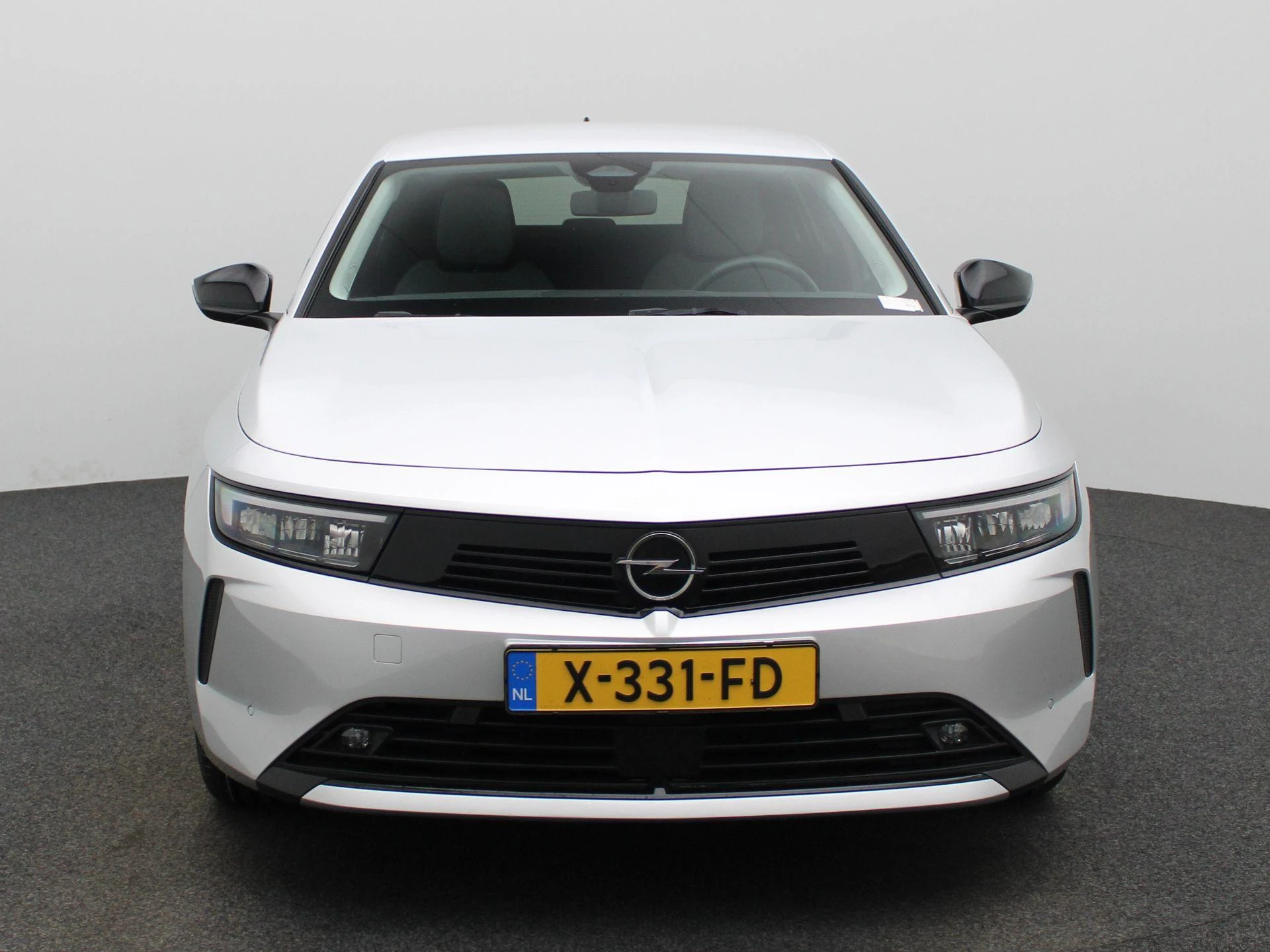 Opel-Astra-image-2