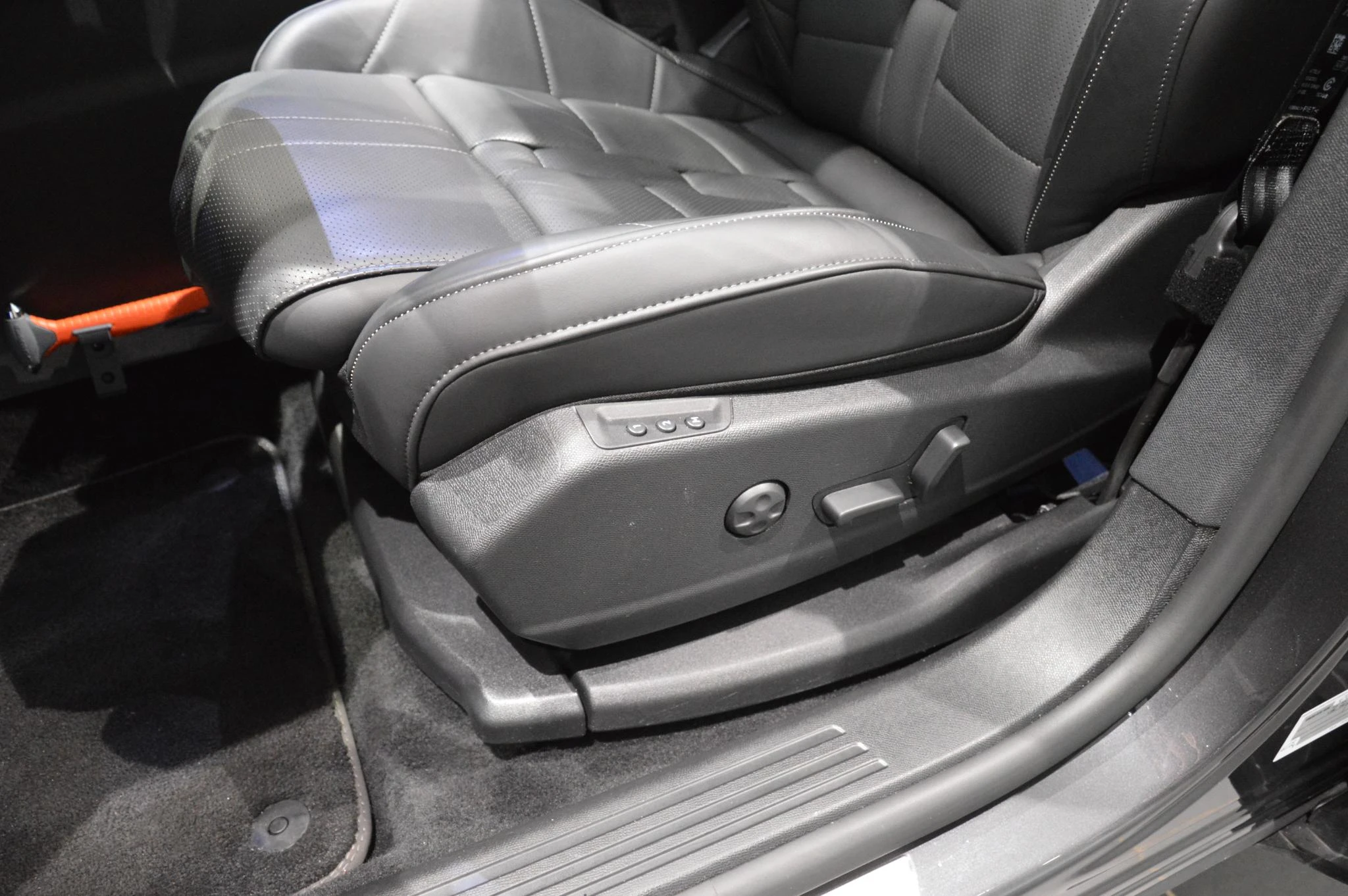 DS DS 7 1.6 PHEV 300 4x4 Etoile