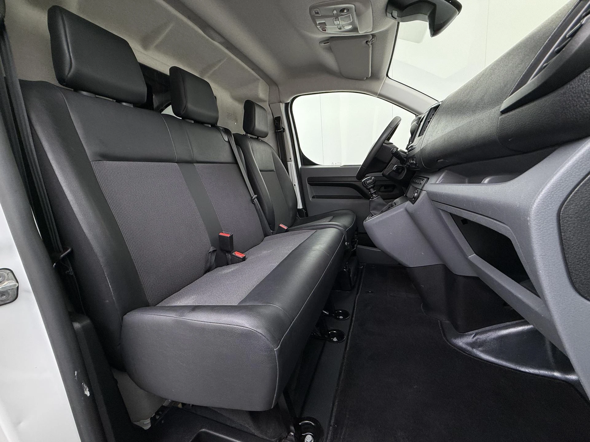 Peugeot Expert 231S 2.0 BlueHDI 120 Premium Pack