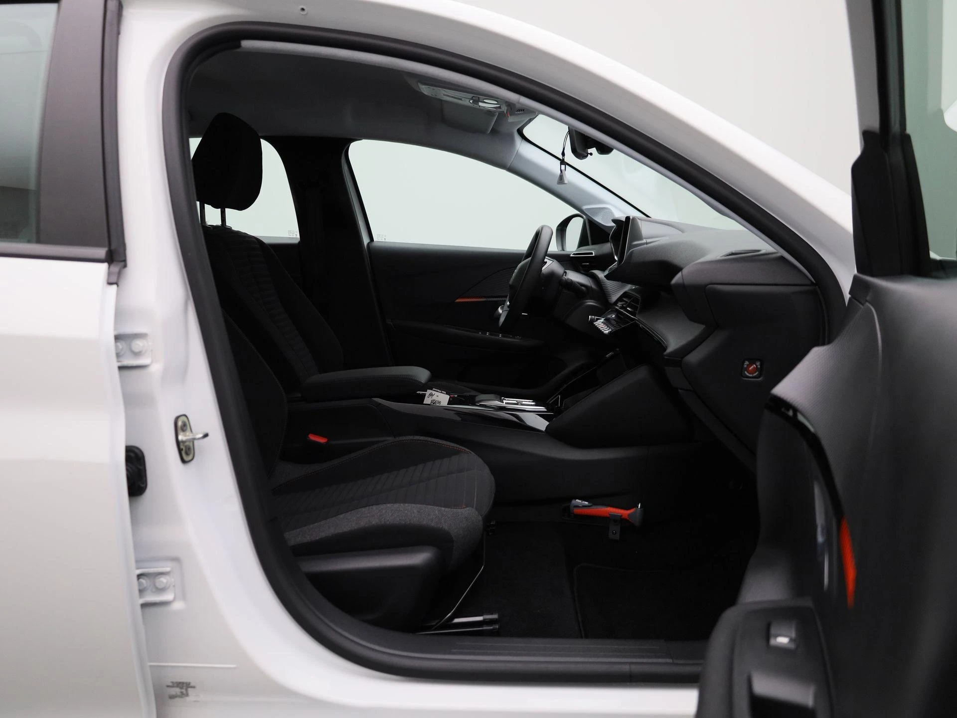 Peugeot e-208 EV Active Pack 50 kWh