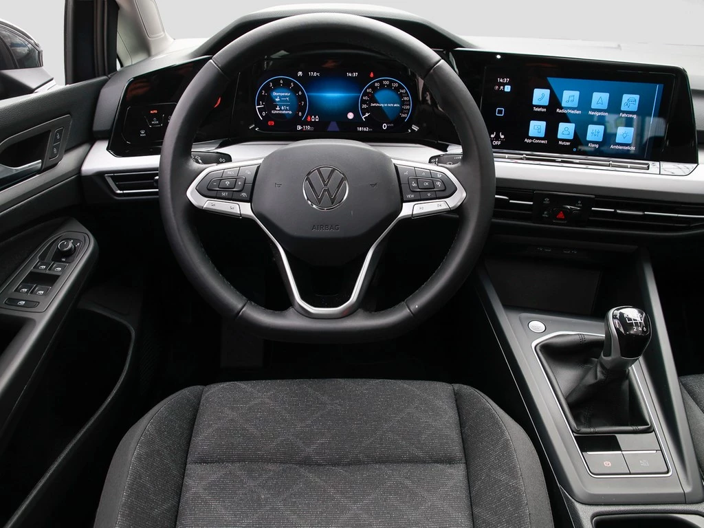 Volkswagen Golf VIII 1.5 TSI Life Navi/LED/SHZ