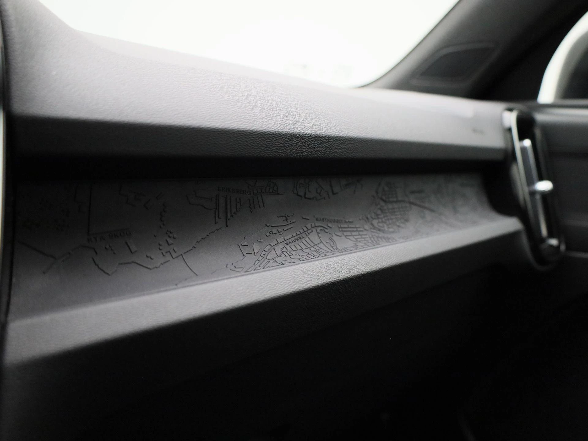 Volvo-XC40-image-20