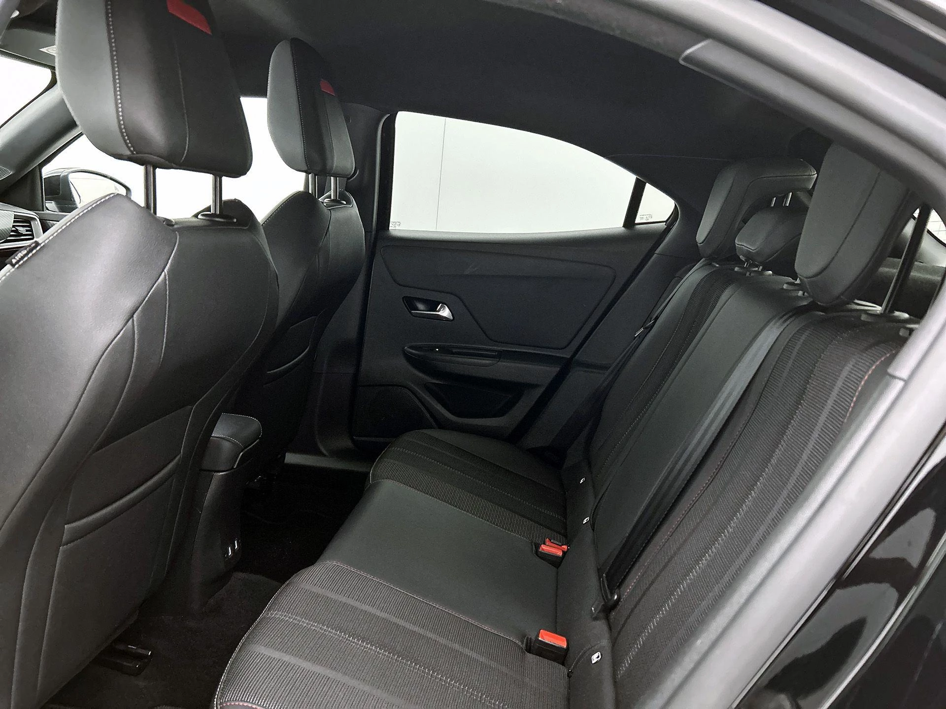 Opel-Mokka-image-25