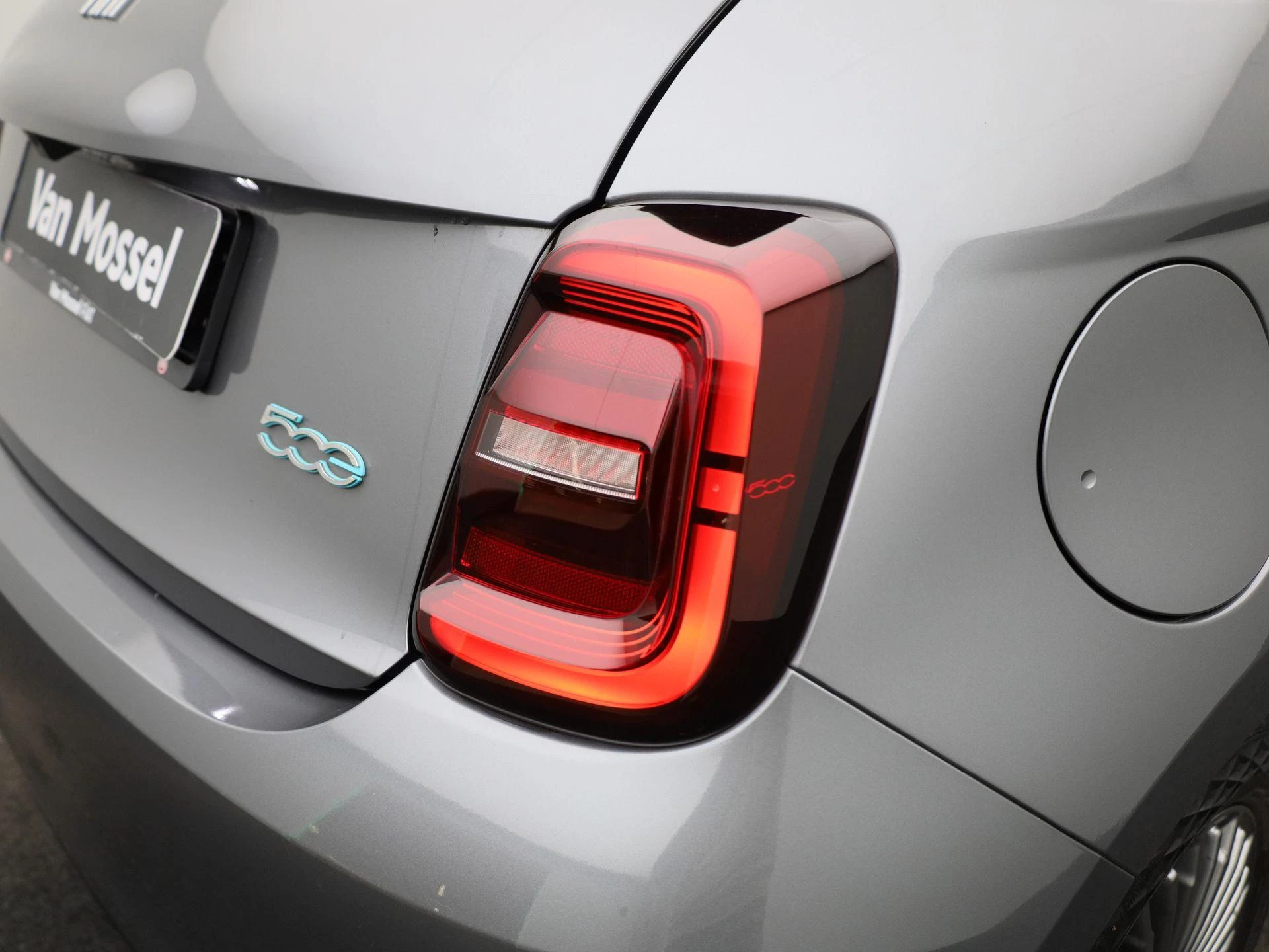 Fiat-500e-image-32
