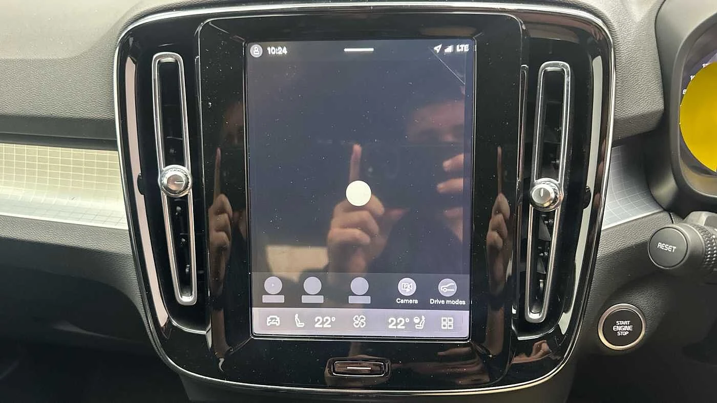 Volvo-XC40-image-13