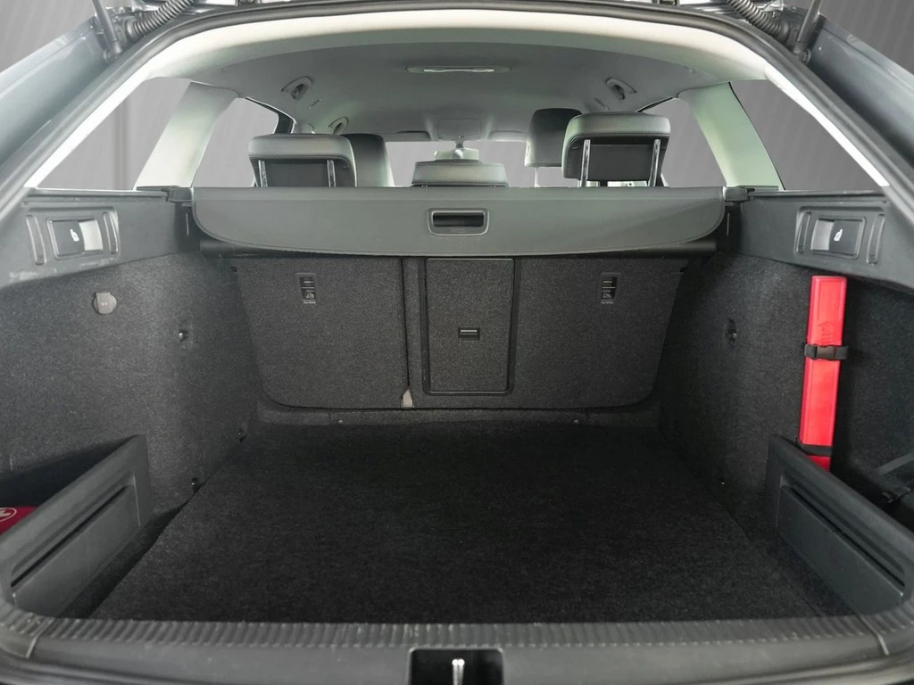 Škoda Octavia Combi 1.5 TSI Style Navi/RFK/LED