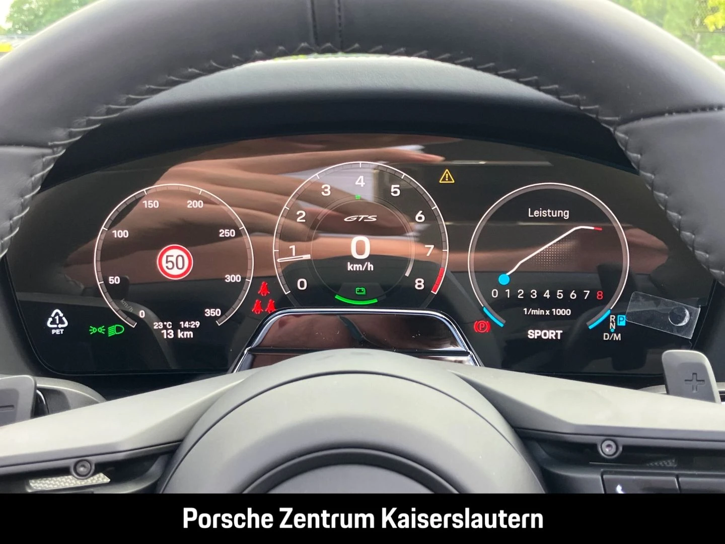 Porsche-911-image-19