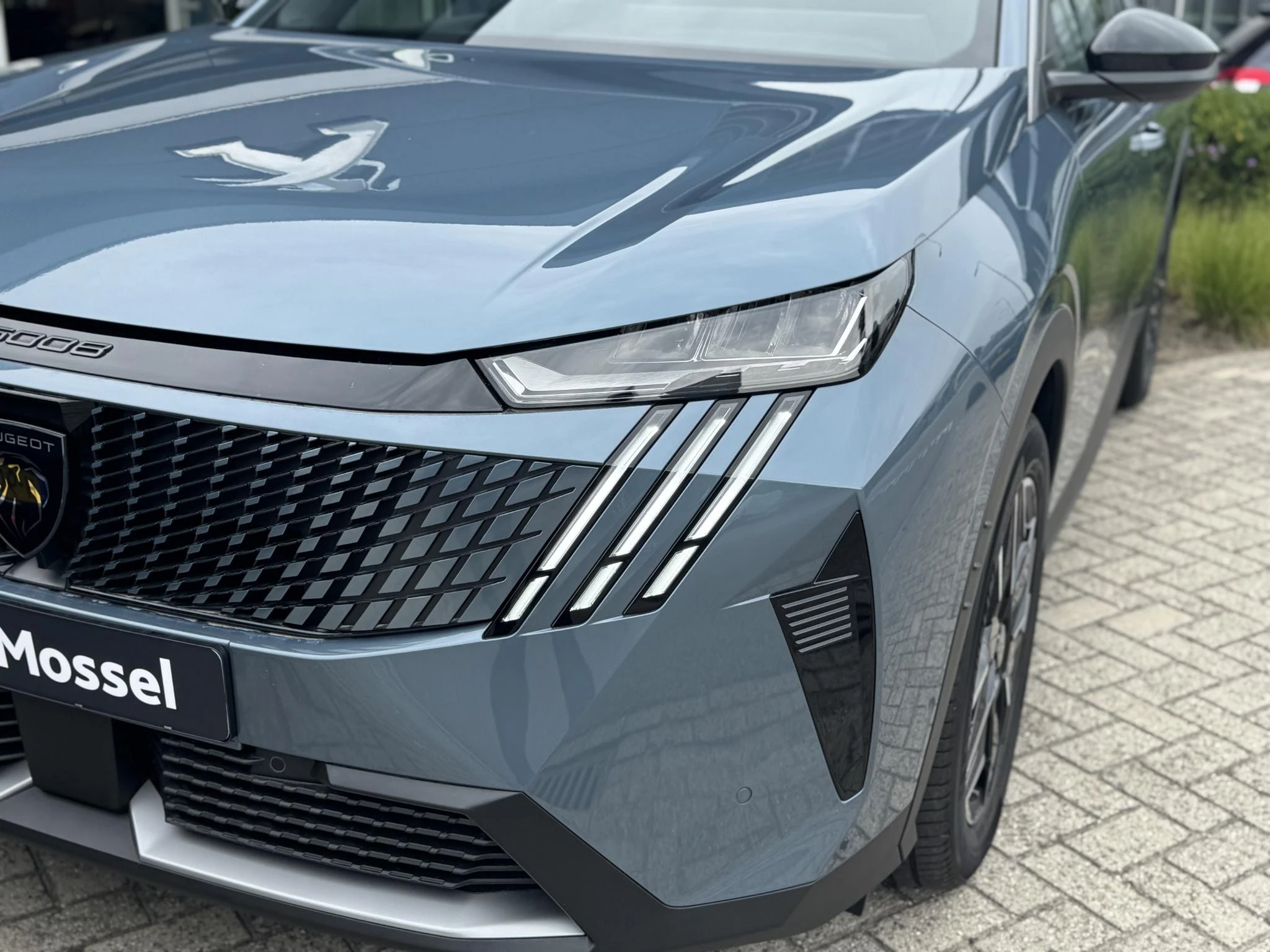 Peugeot-5008-image-7