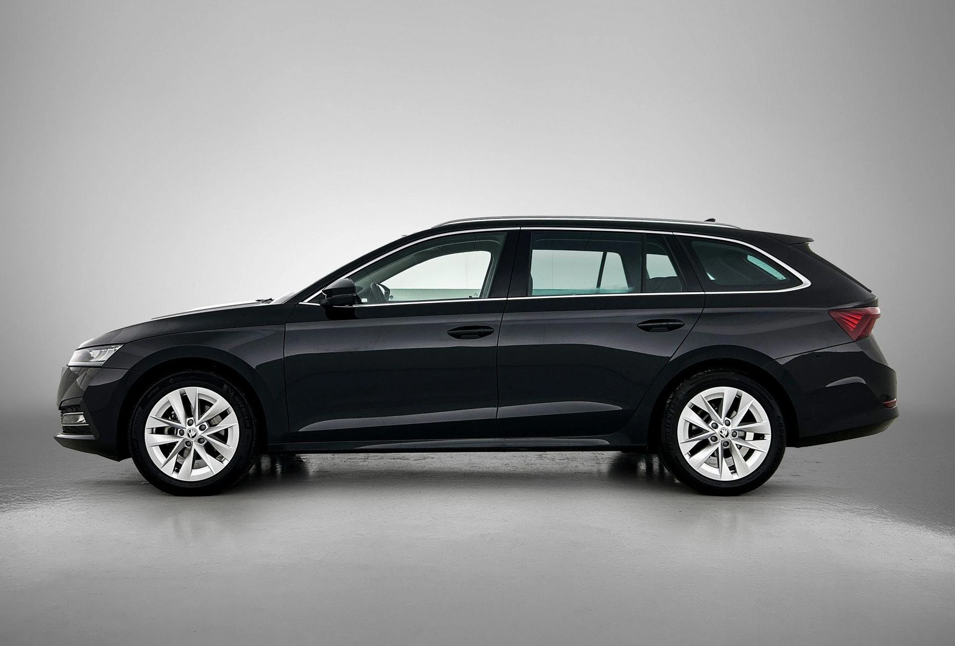 Škoda-Octavia-image-1