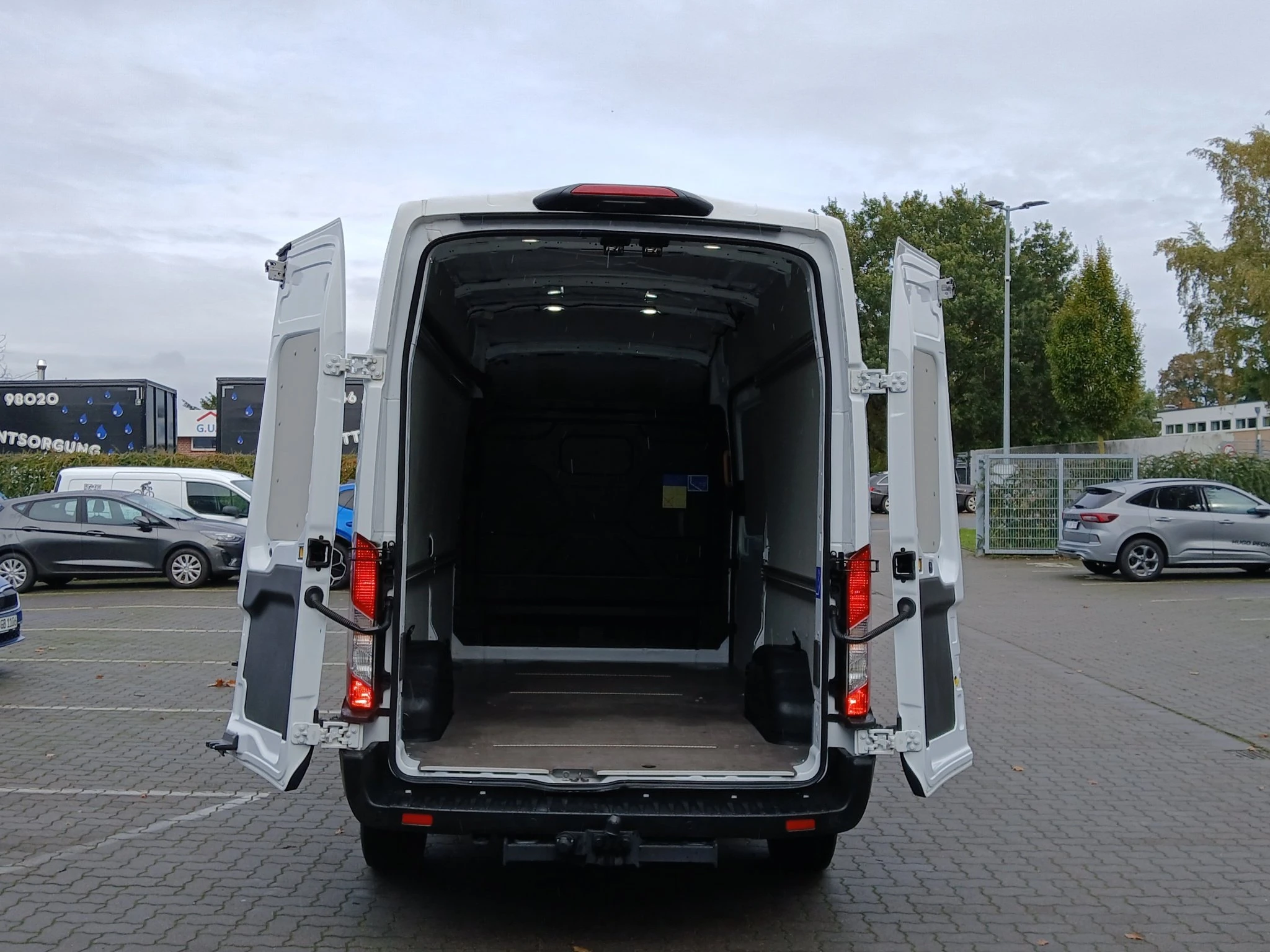 Ford-Transit-image-18