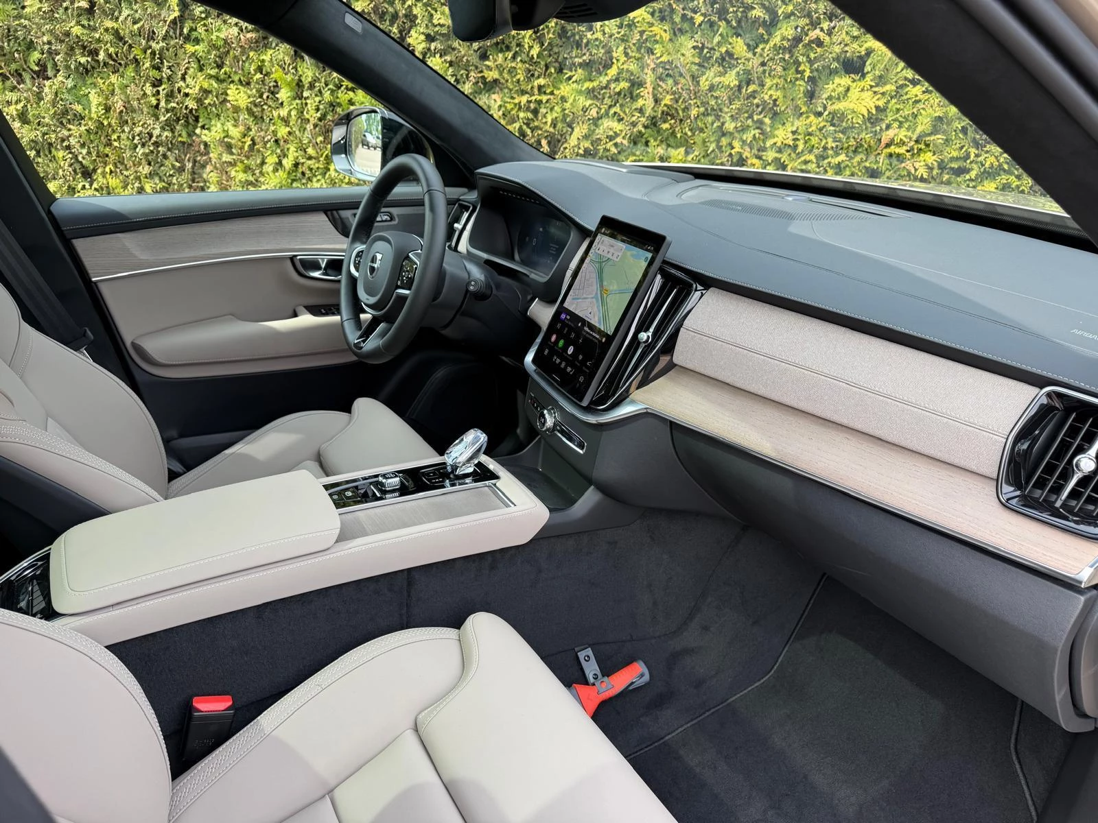 Volvo-XC90-image-3