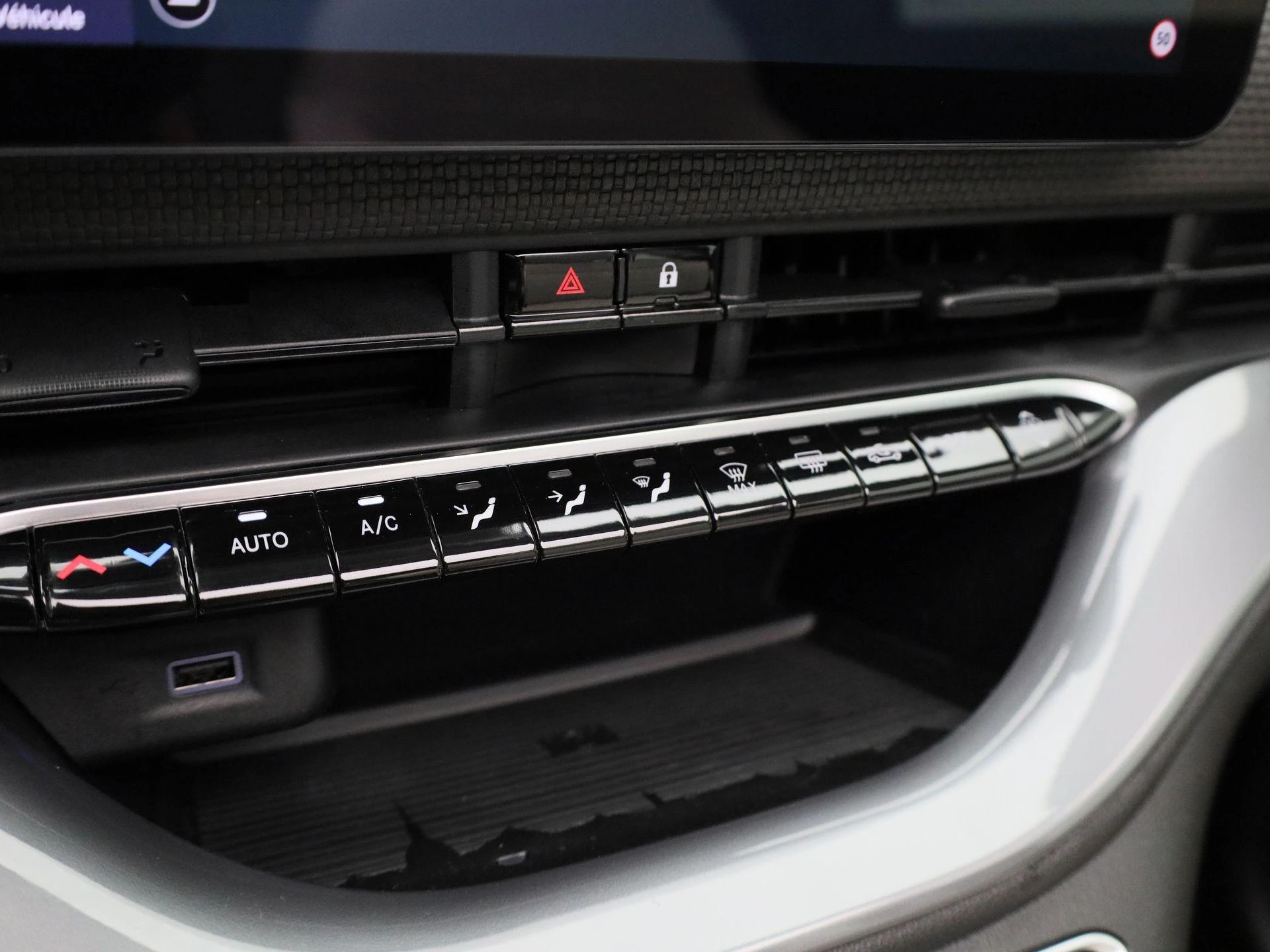 Fiat-500e-image-24